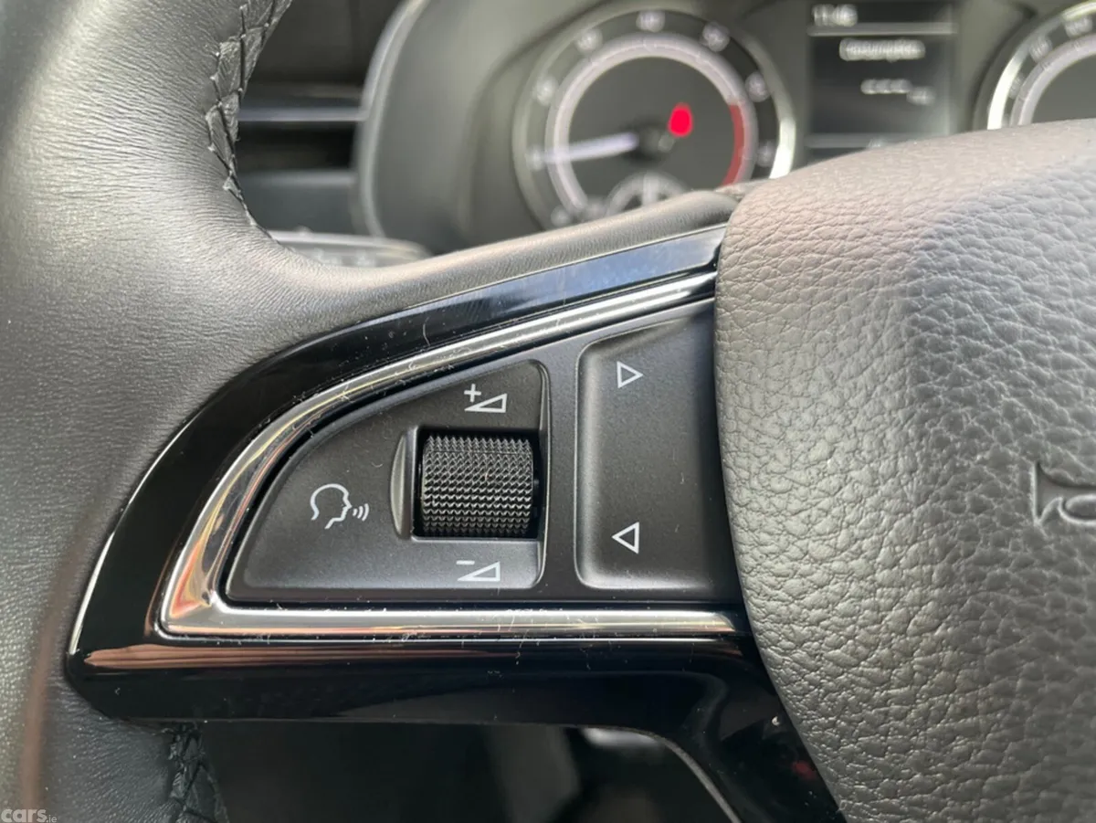 Skoda Scala Hatchback, Petrol, 2020, Grey