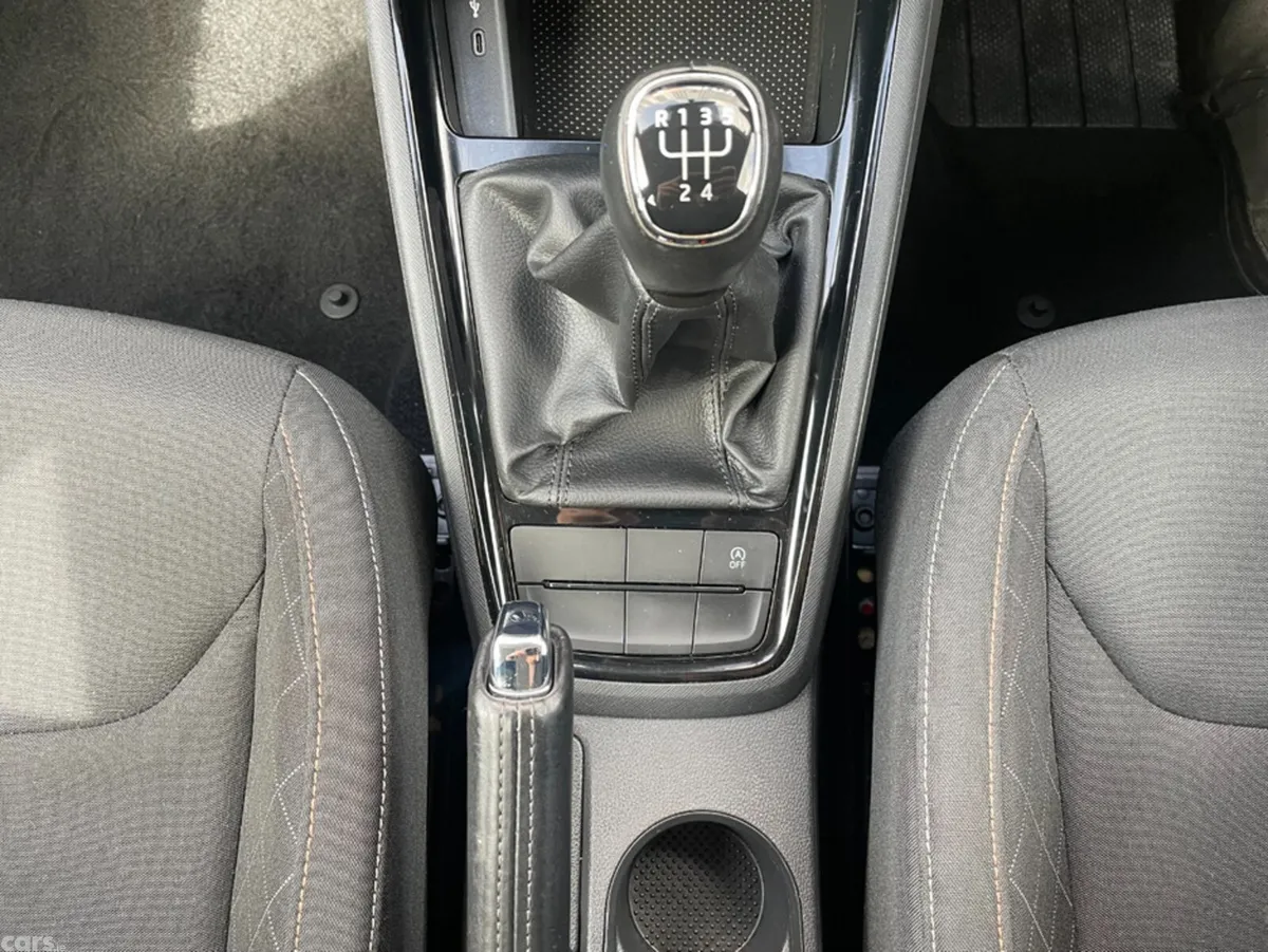 Skoda Scala Hatchback, Petrol, 2020, Grey