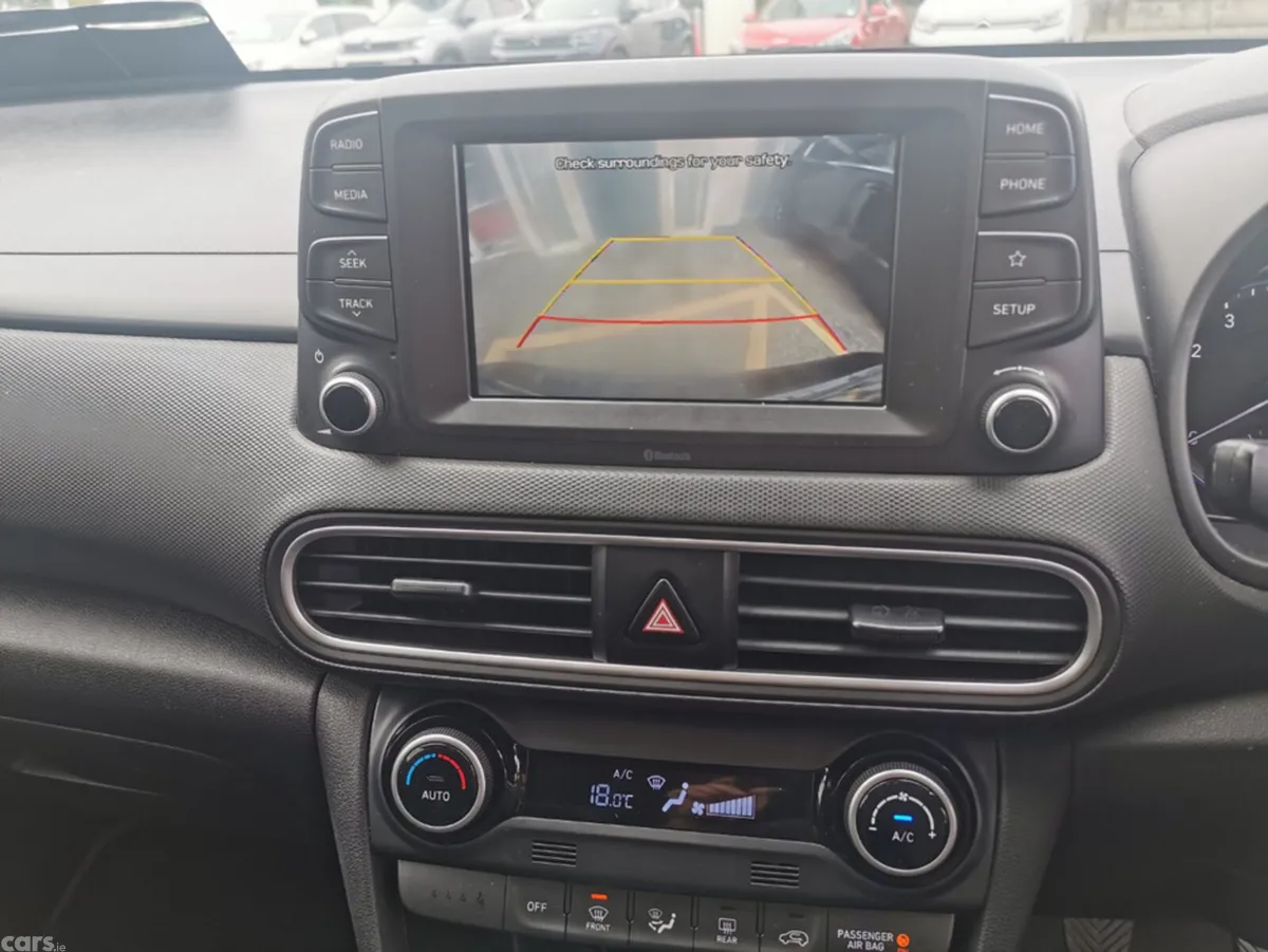 Hyundai KONA MPV, Petrol, 2019, Black