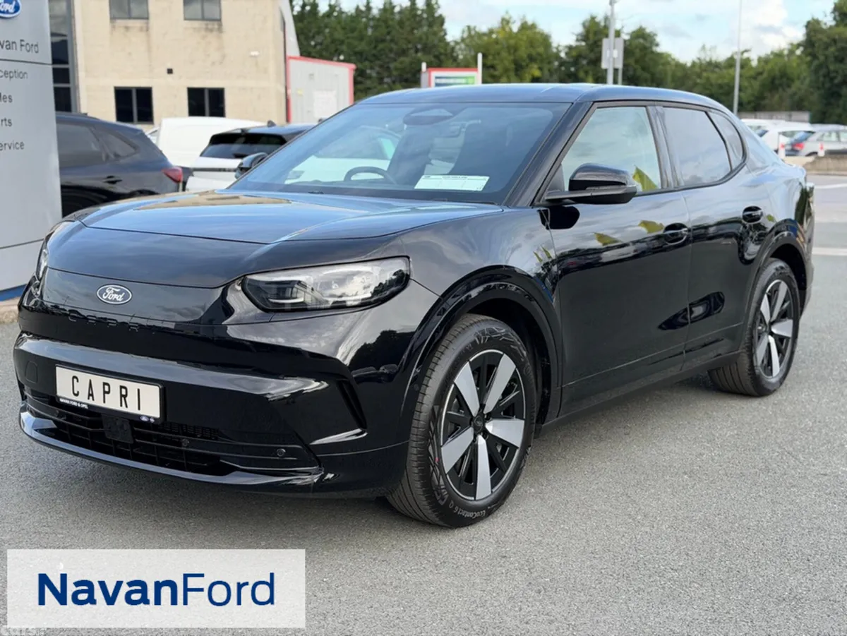 Ford Capri SUV, Electric, 2027, Black