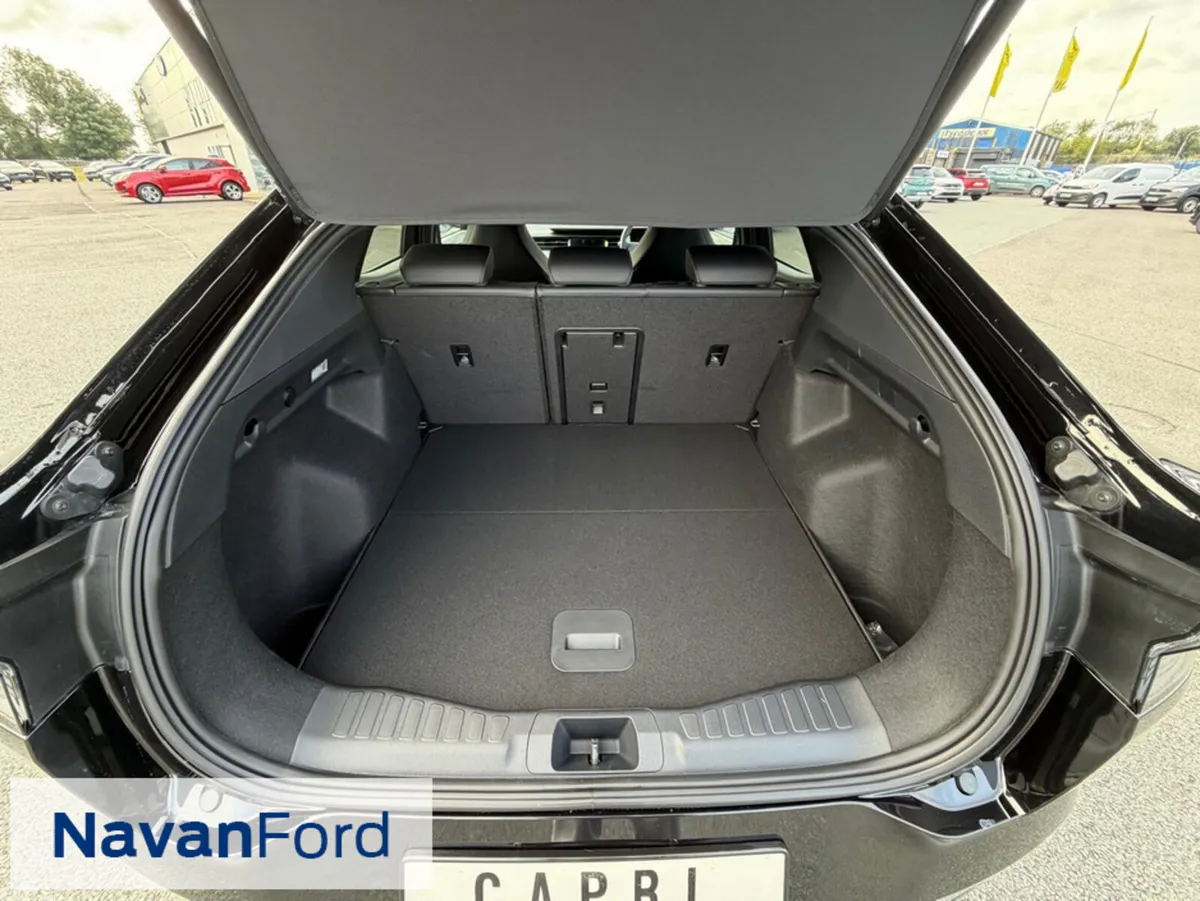 Ford Capri SUV, Electric, 2027, Black