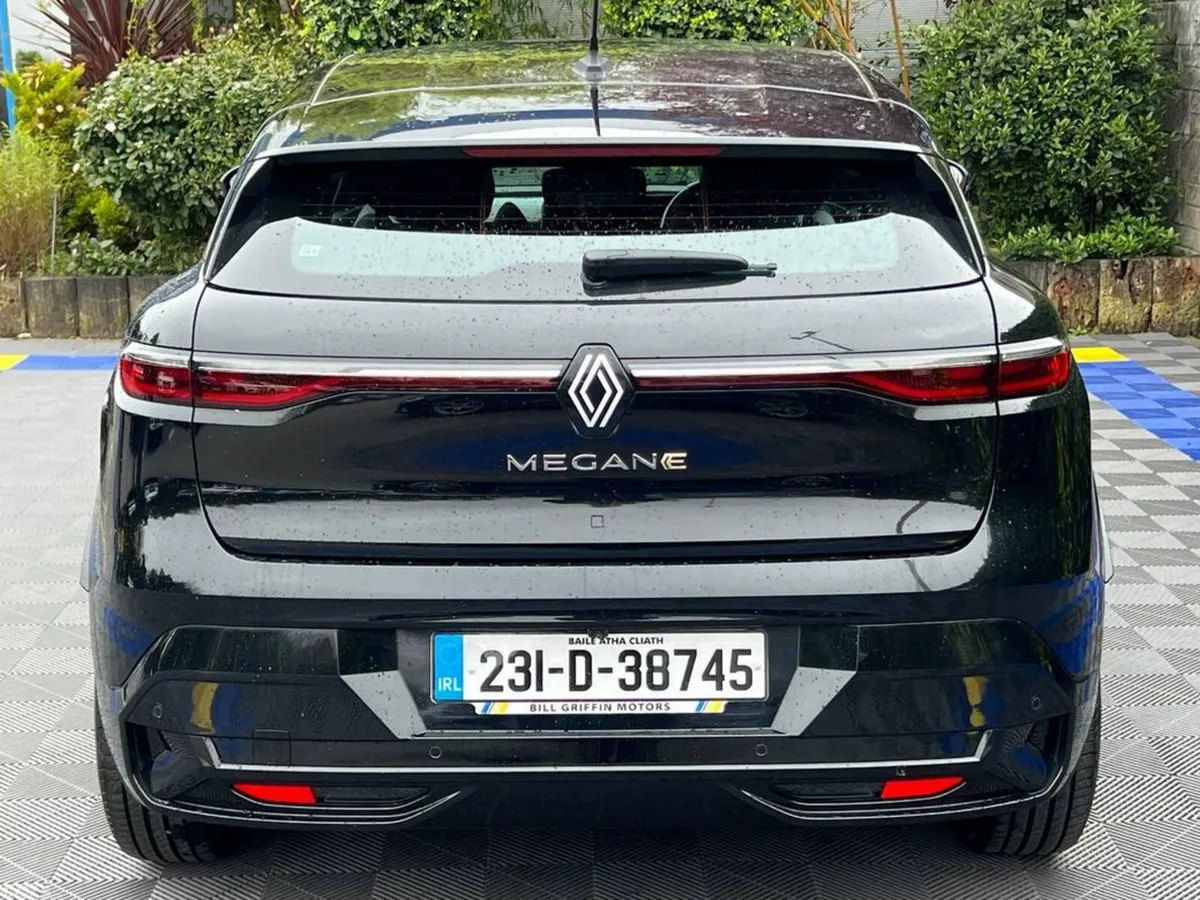 Renault Megane E-Tech Hatchback, Electric, 2023, Black