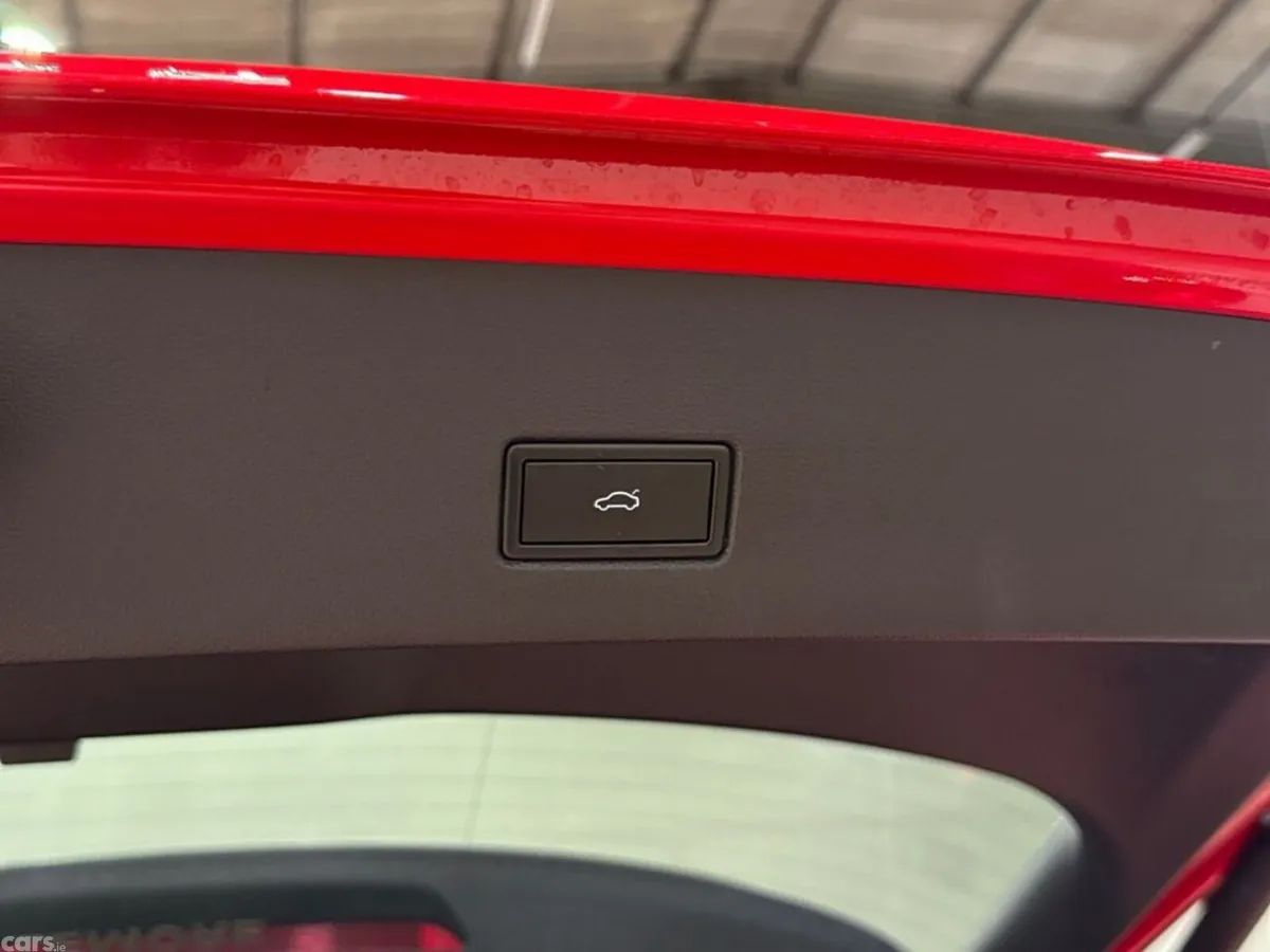 Volkswagen T-Roc SUV, Diesel, 2021, Red