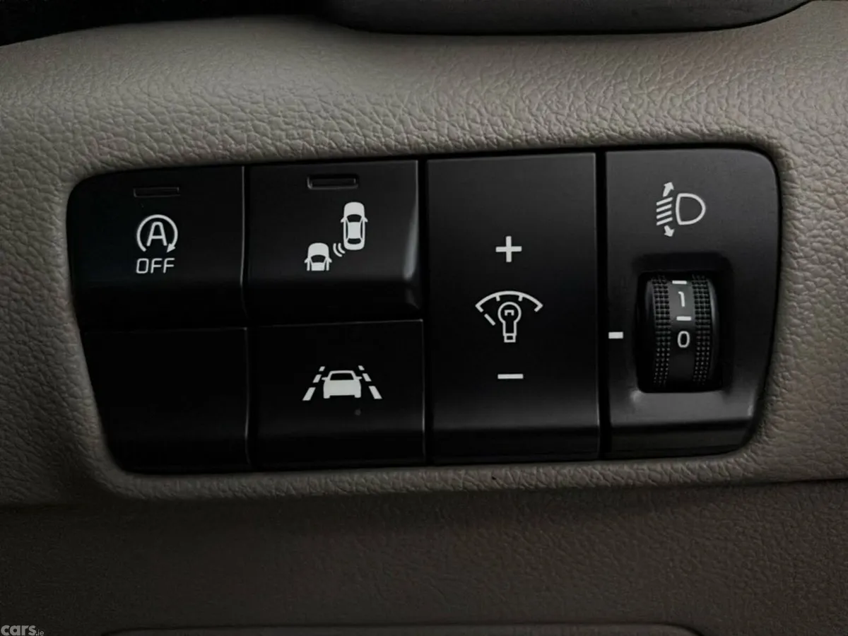 Kia Sportage MPV, Diesel Hybrid, 2021, Black