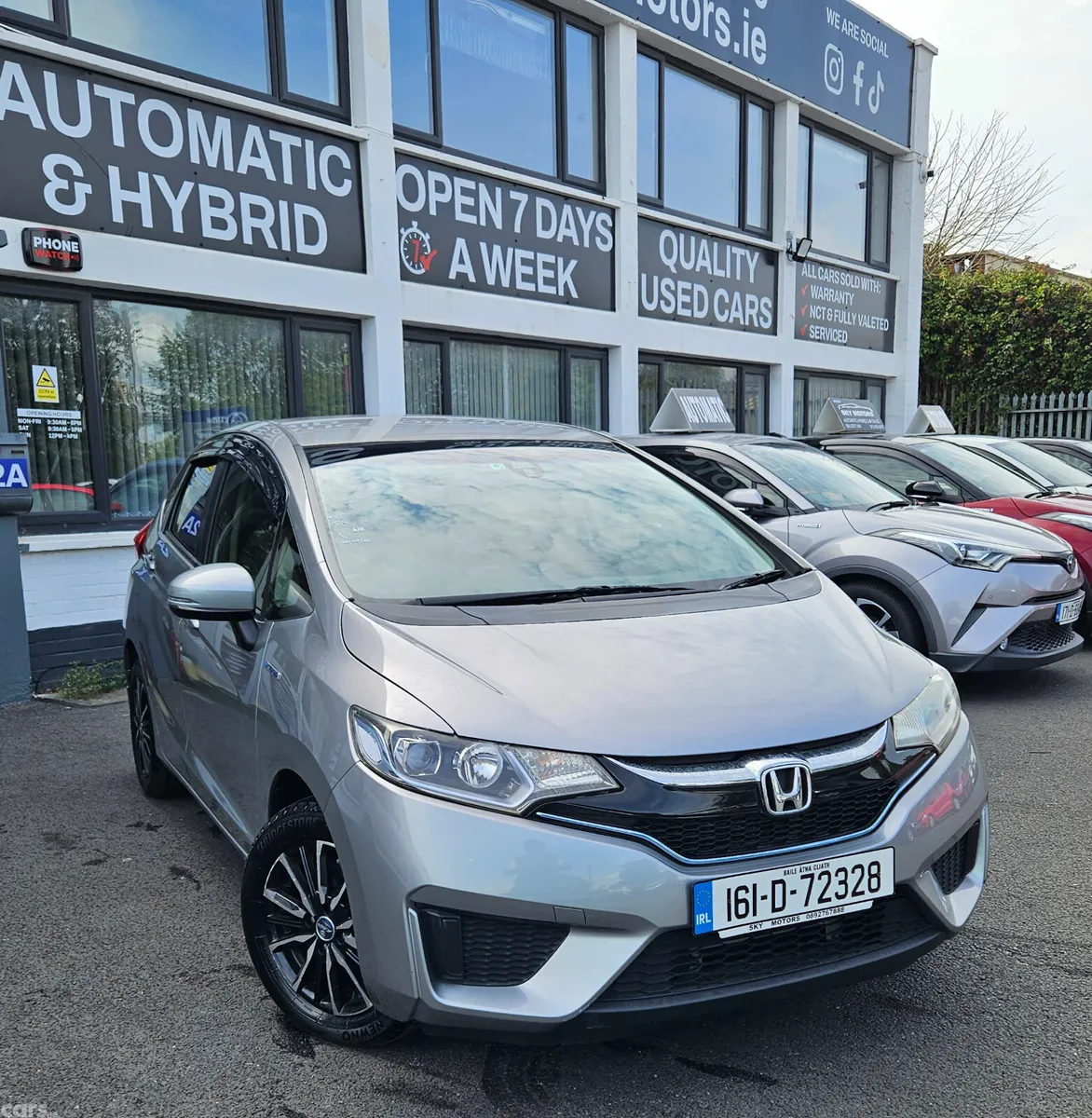 Honda Fit Hatchback, Petrol Hybrid, 2016, Silver