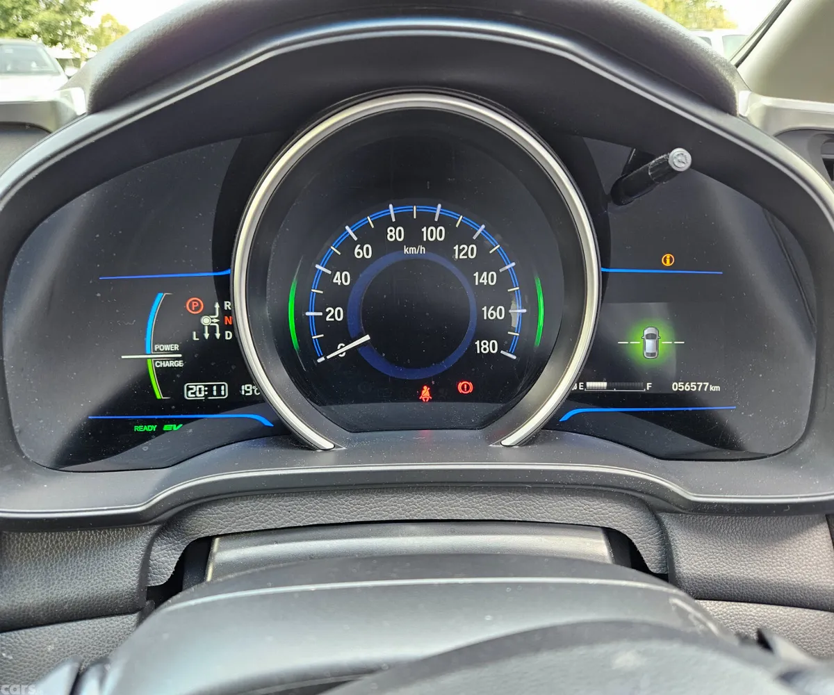 Honda Fit Hatchback, Petrol Hybrid, 2016, Silver