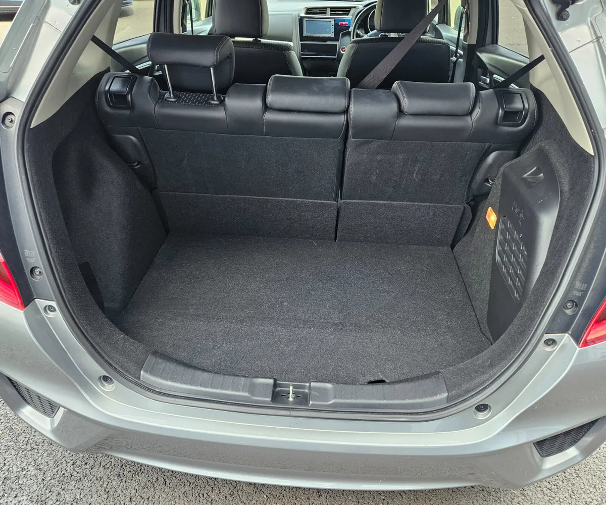 Honda Fit Hatchback, Petrol Hybrid, 2016, Silver
