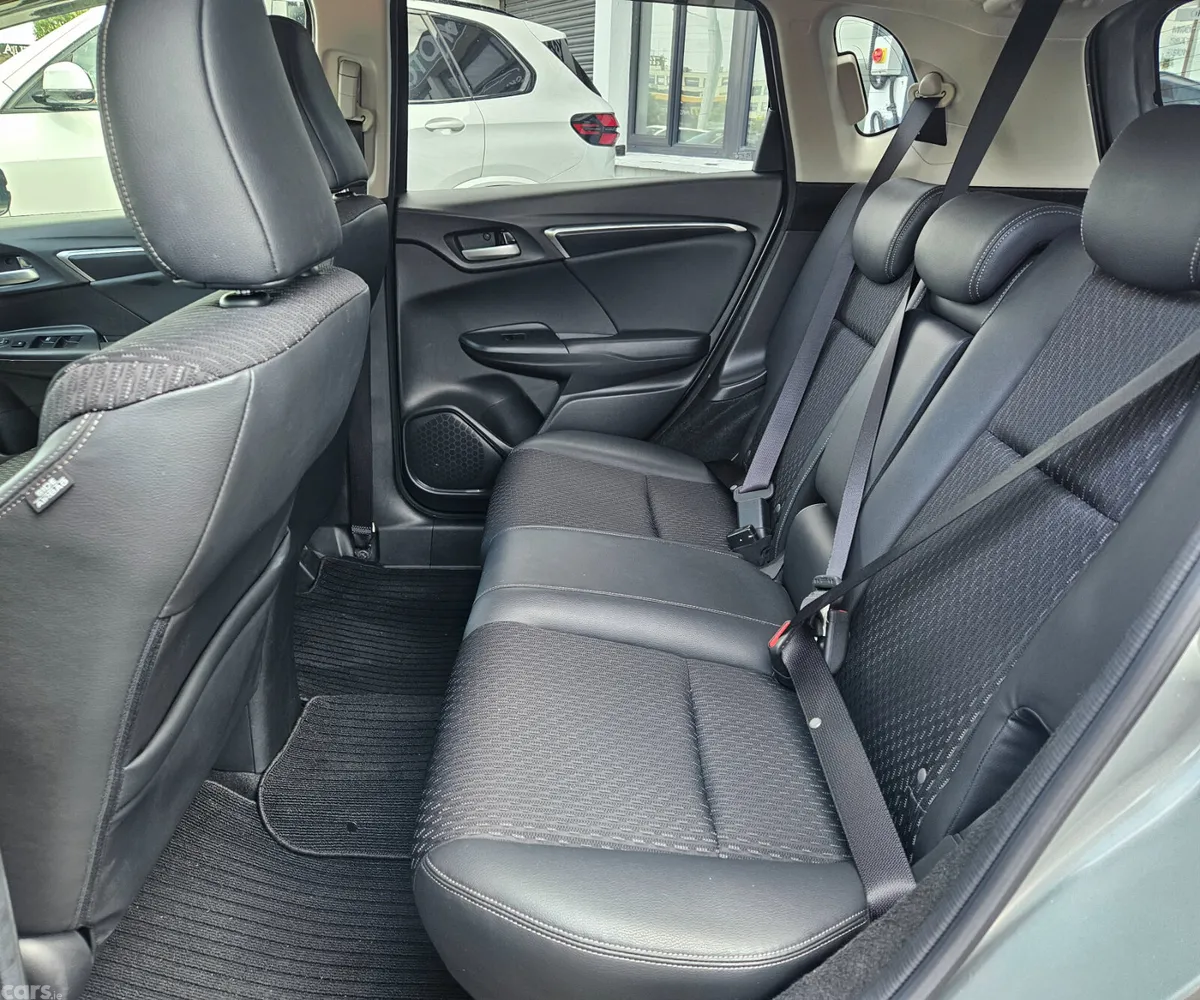 Honda Fit Hatchback, Petrol Hybrid, 2016, Silver