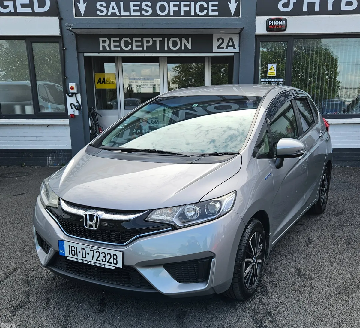 Honda Fit Hatchback, Petrol Hybrid, 2016, Silver
