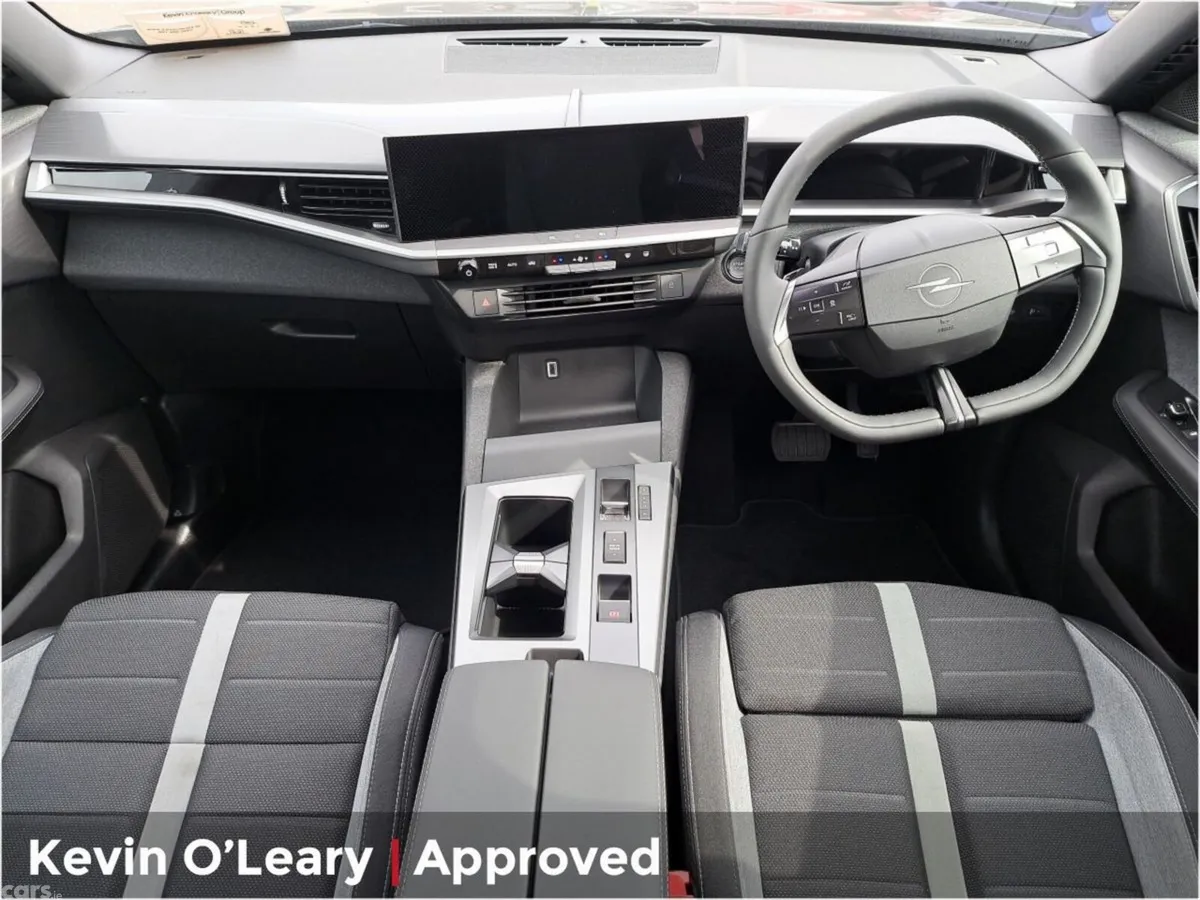 Opel Grandland SUV, Petrol, 2026, Black
