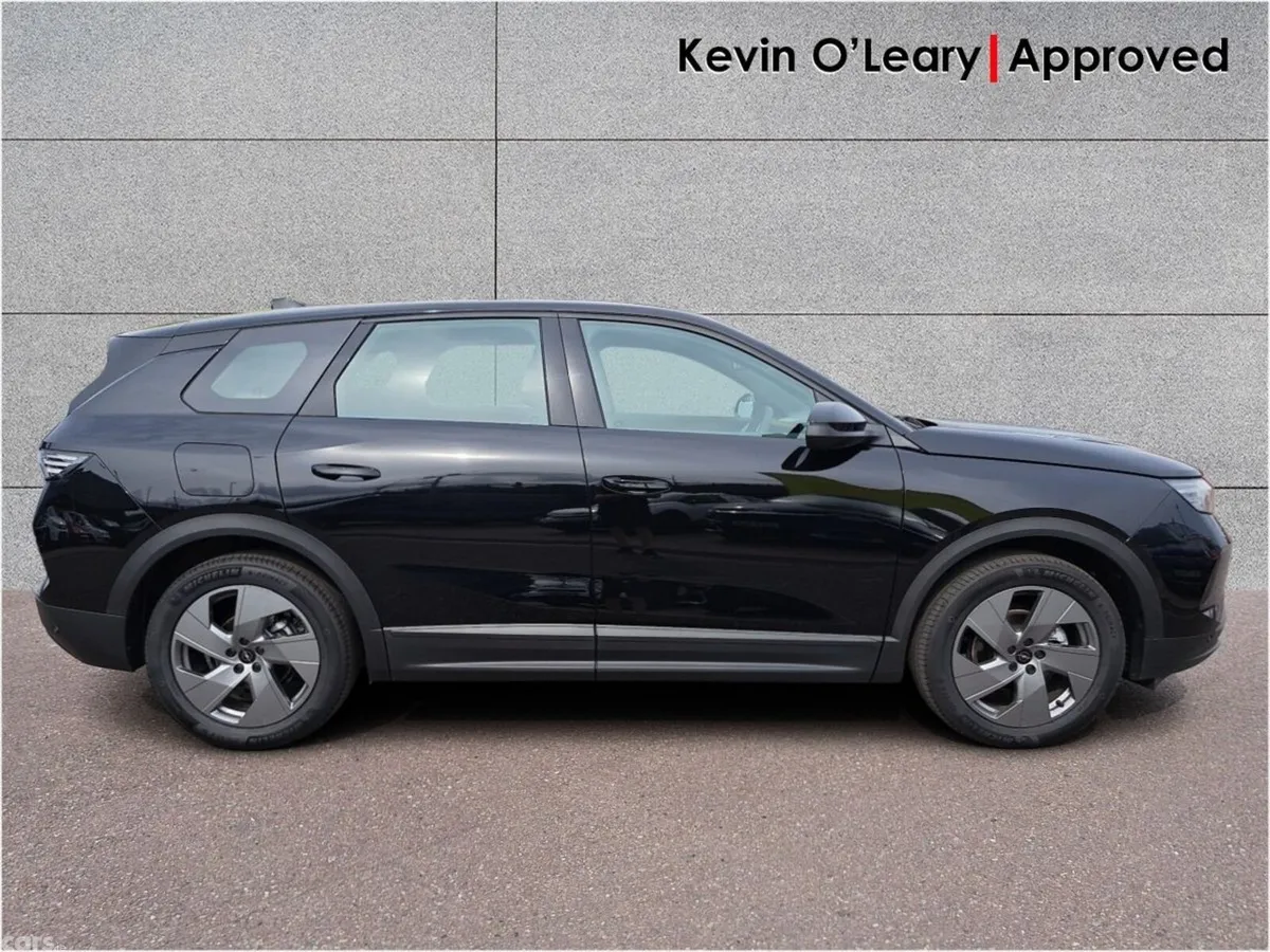 Opel Grandland SUV, Petrol, 2026, Black