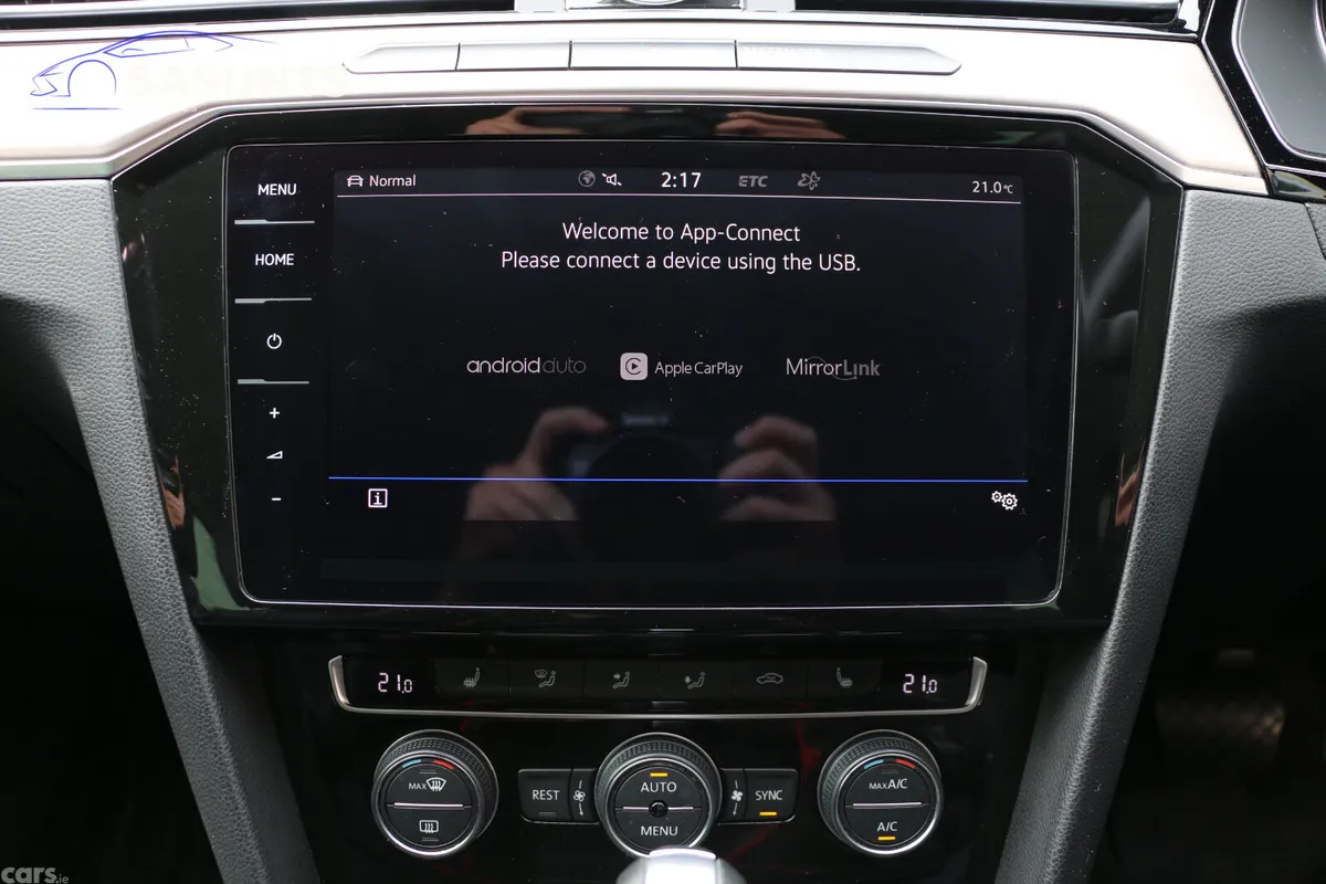 Volkswagen Passat Estate, Diesel, 2018, Grey