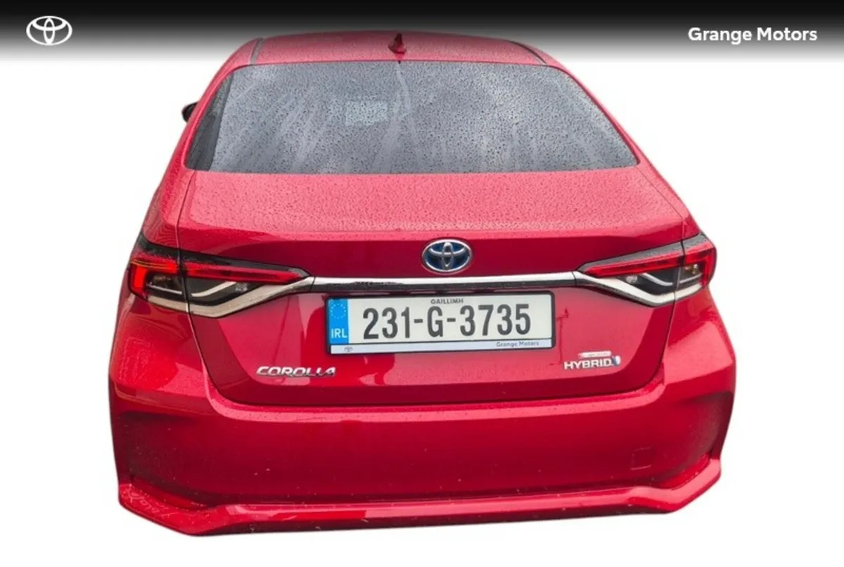 Toyota Corolla Saloon, Petrol Hybrid, 2023, Red
