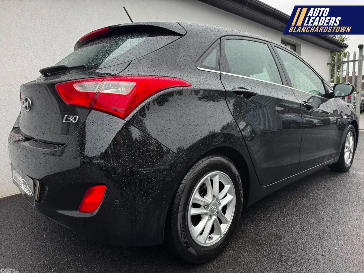 Hyundai i30 Hatchback, Diesel, 2015, Black