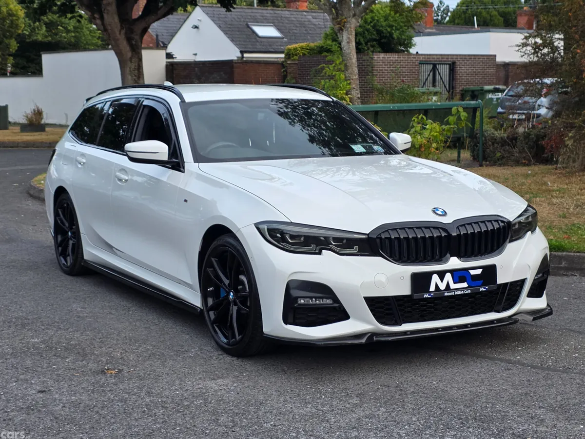 BMW 3-Series Estate, Petrol Plug-in Hybrid, 2021, White