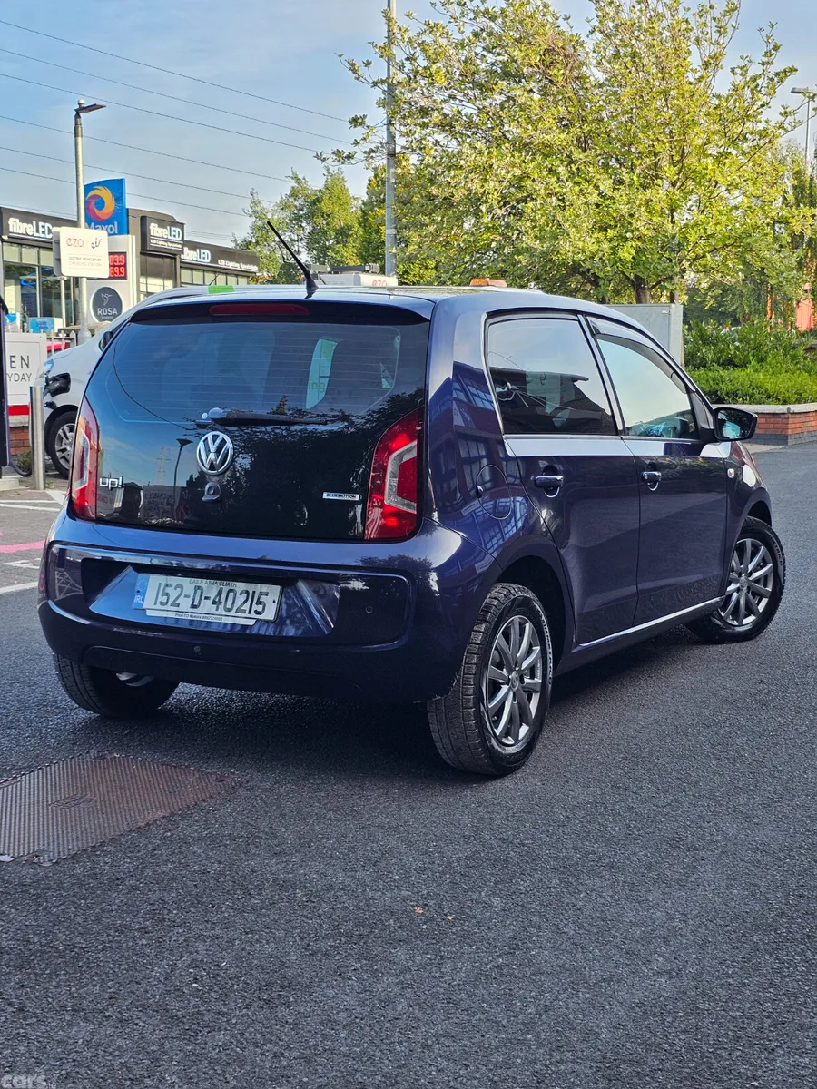 Volkswagen up! Hatchback, Petrol, 2015, Blue