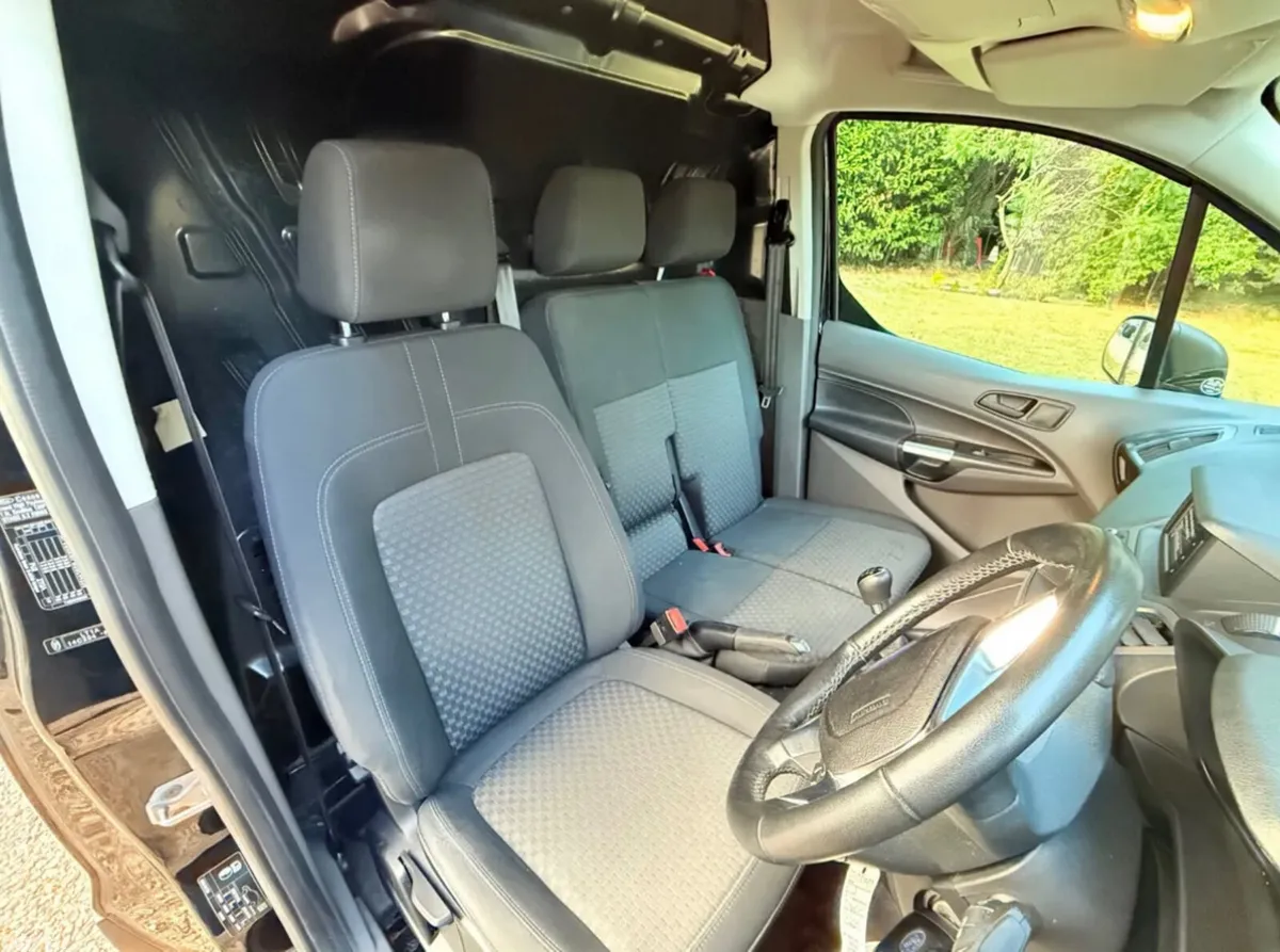 Ford Transit Connect Van, Diesel, 2022, Black