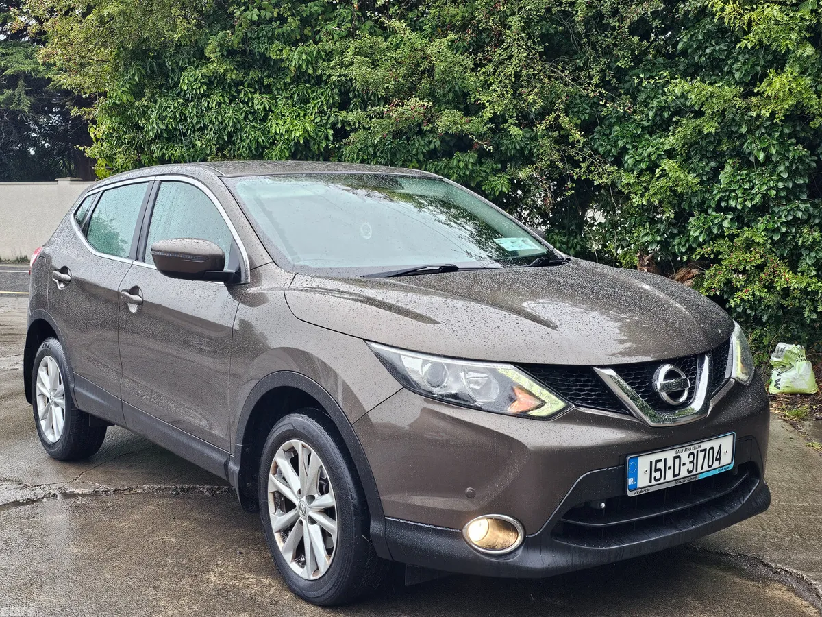 Nissan Qashqai Hatchback, Diesel, 2015, Brown