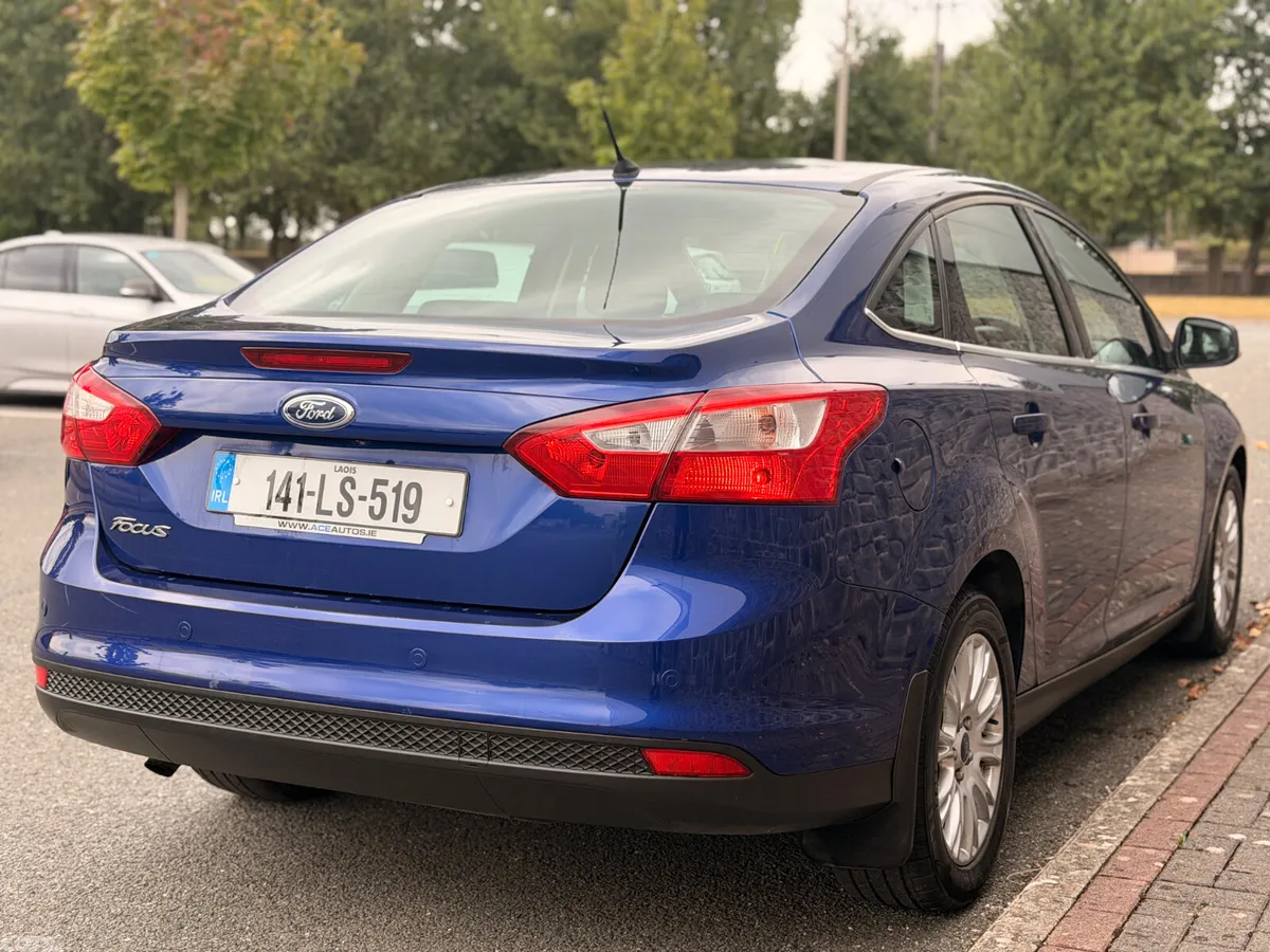 Ford Focus Saloon, Diesel, 2014, Blue