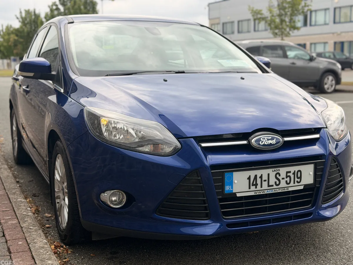 Ford Focus Saloon, Diesel, 2014, Blue