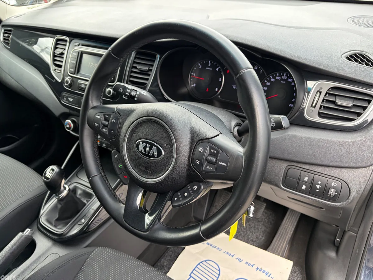 Kia Carens MPV, Diesel, 2016, Blue