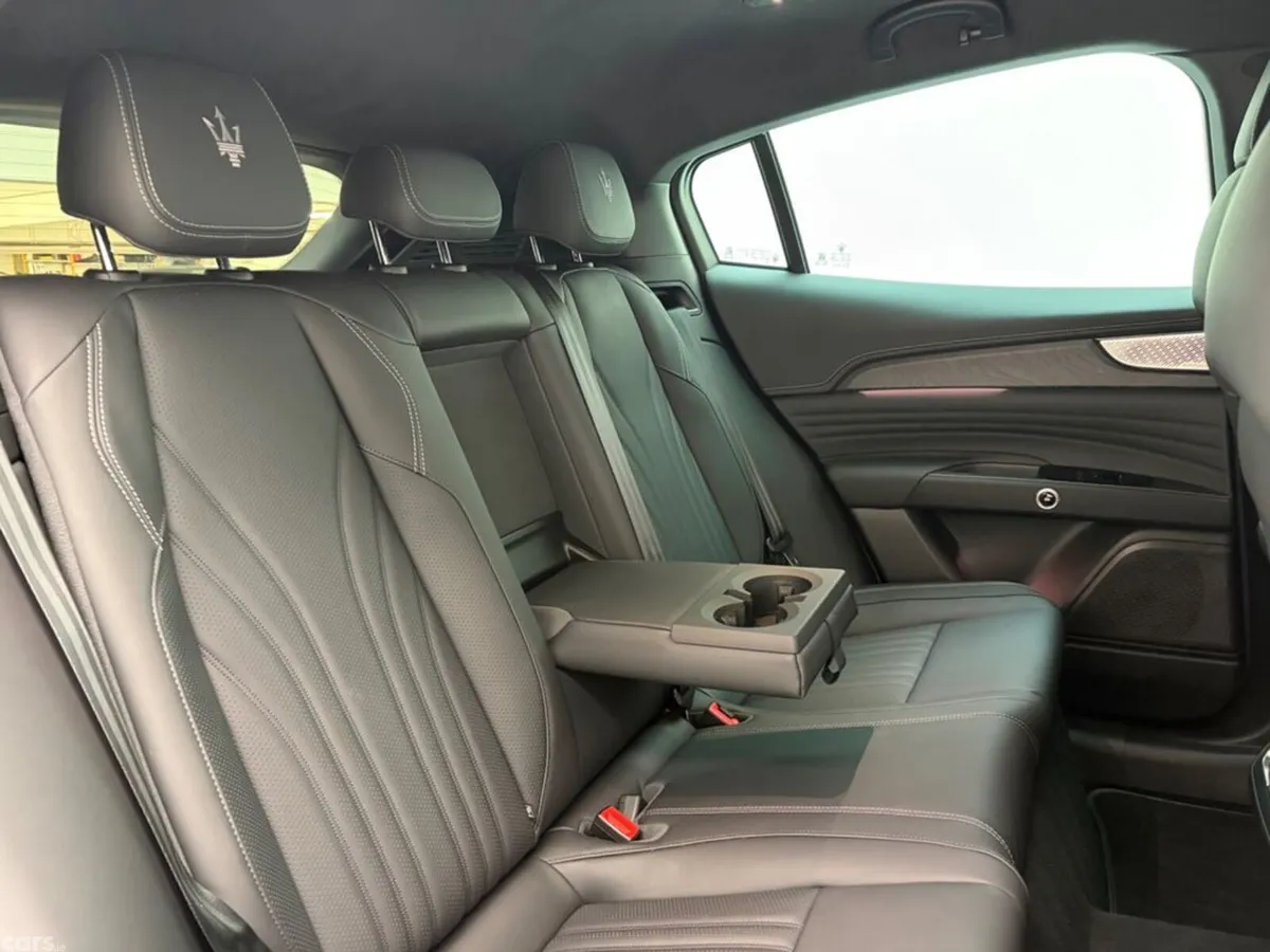 Maserati Other Estate, Electric, 2025, Black