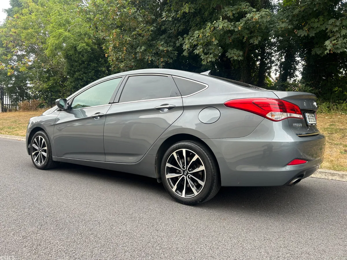 Hyundai i40 Saloon, Diesel, 2018, Silver
