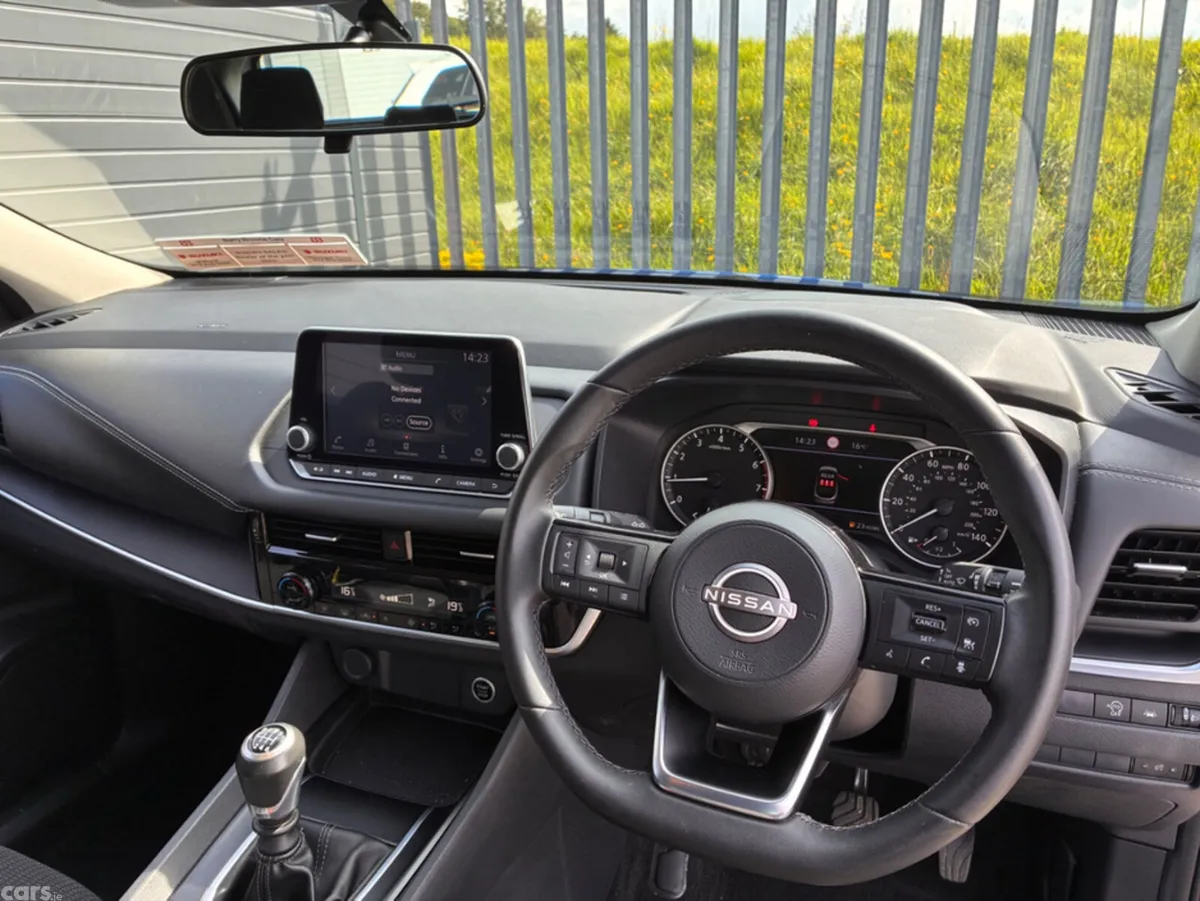 Nissan Qashqai SUV, Petrol Hybrid, 2023, Blue