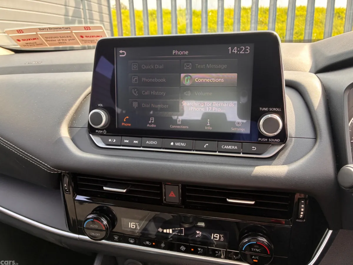 Nissan Qashqai SUV, Petrol Hybrid, 2023, Blue