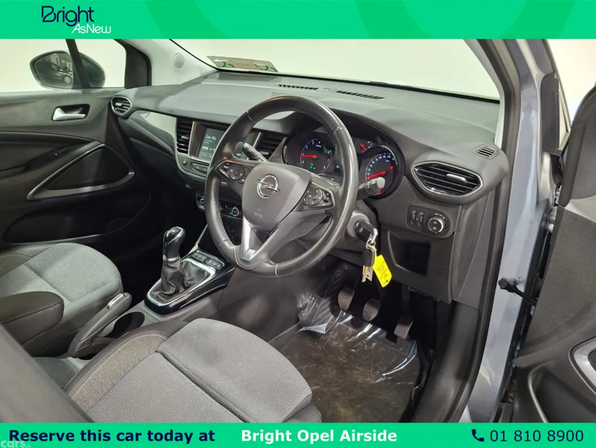 Opel Crossland SPORT 1.2 83PS-PET-5SP 5DR, Swords
