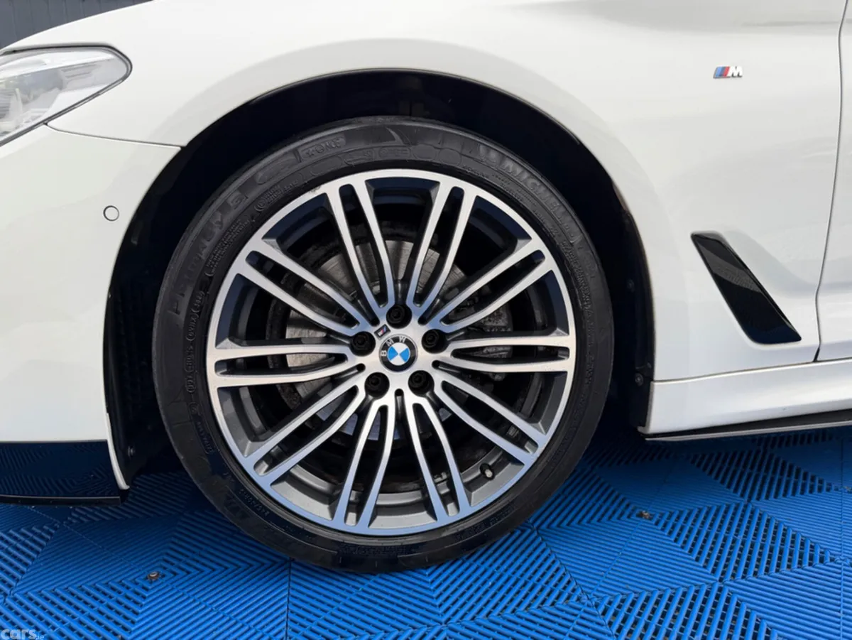 BMW 5-Series Saloon, Diesel, 2018, White