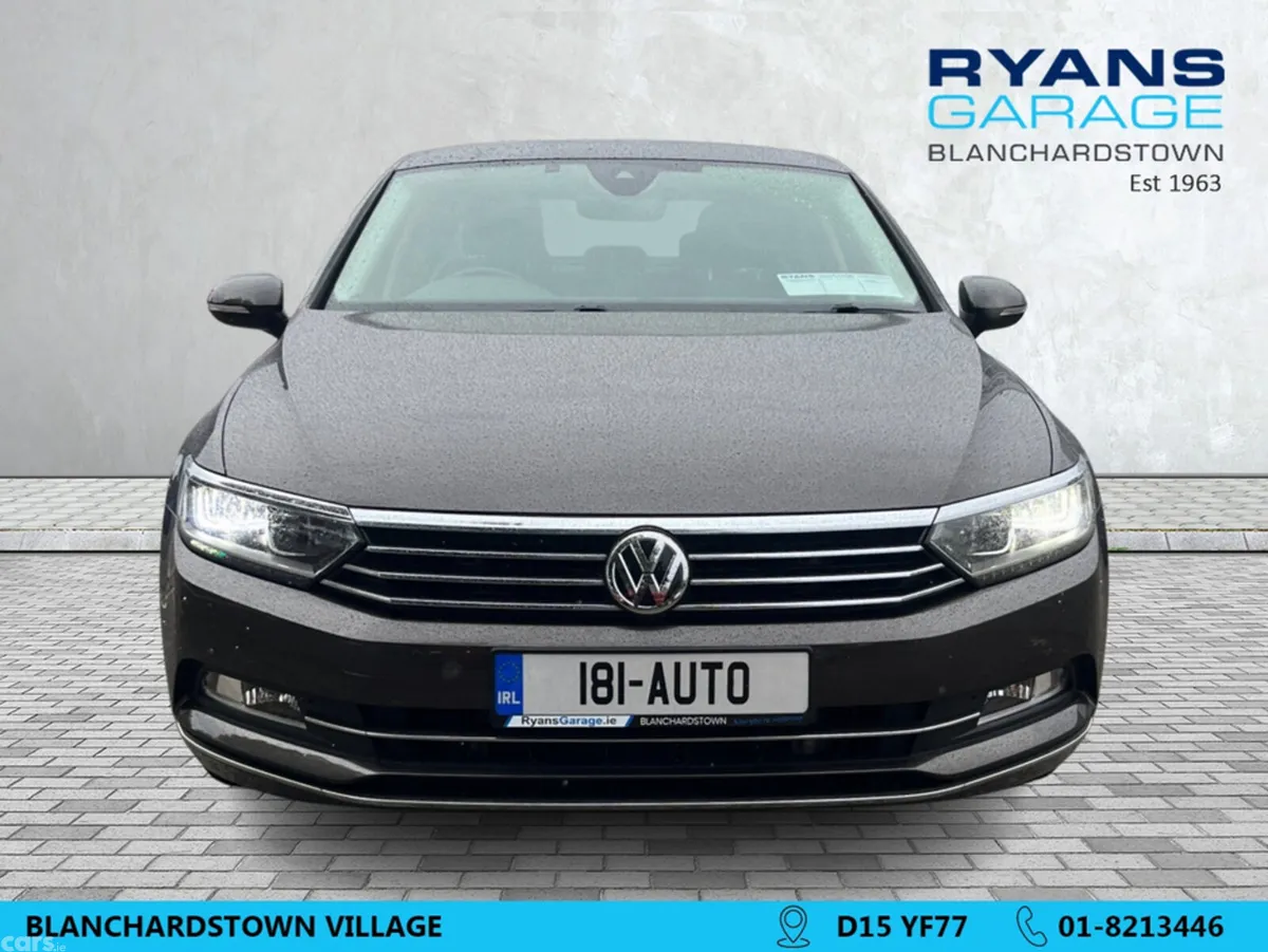 Volkswagen Passat Saloon, Petrol, 2018, Brown