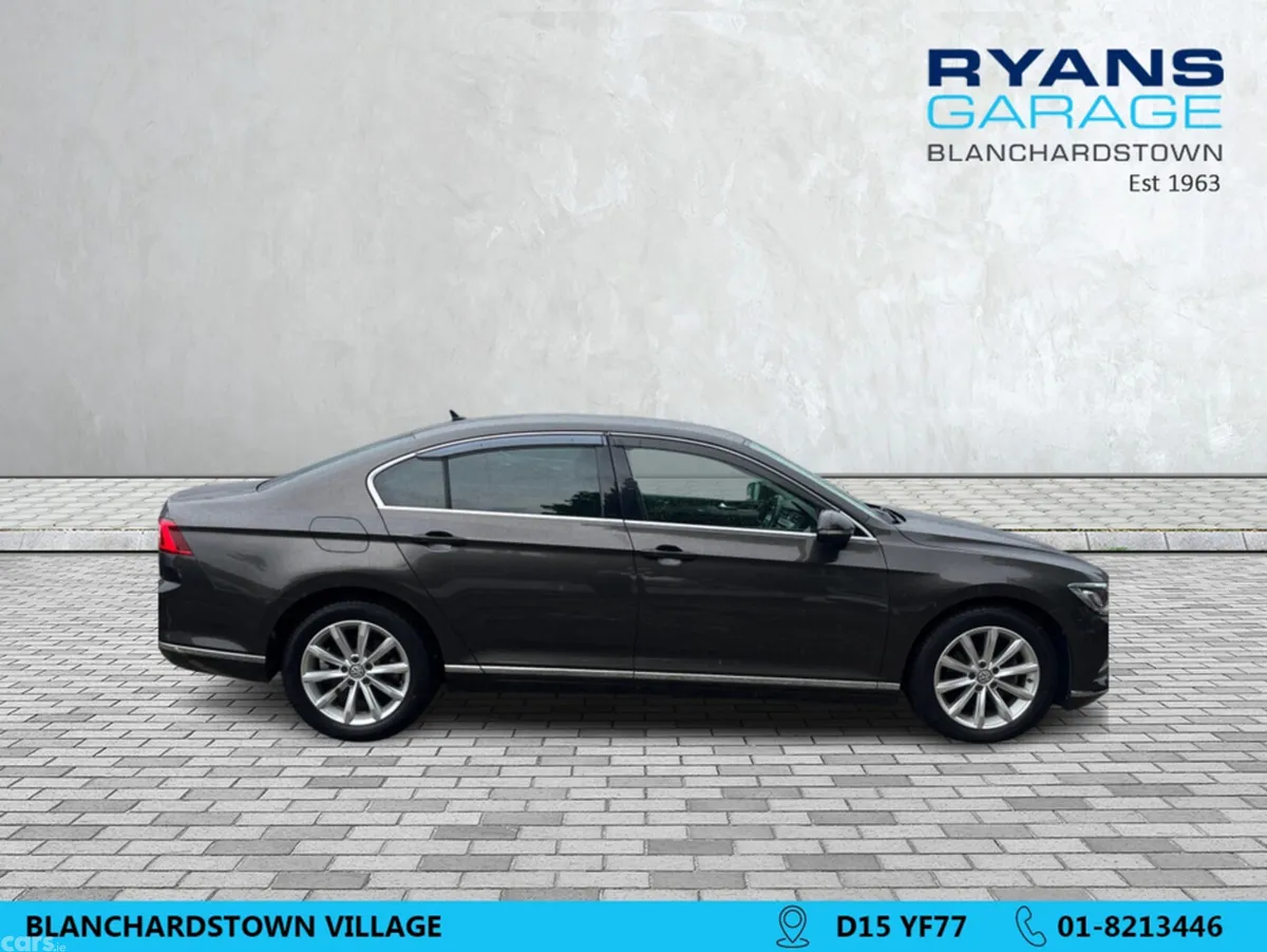 Volkswagen Passat Saloon, Petrol, 2018, Brown