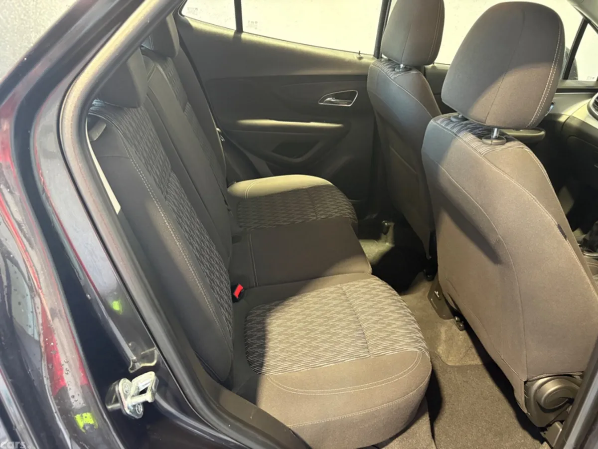 Opel Mokka Hatchback, Diesel, 2015, Black