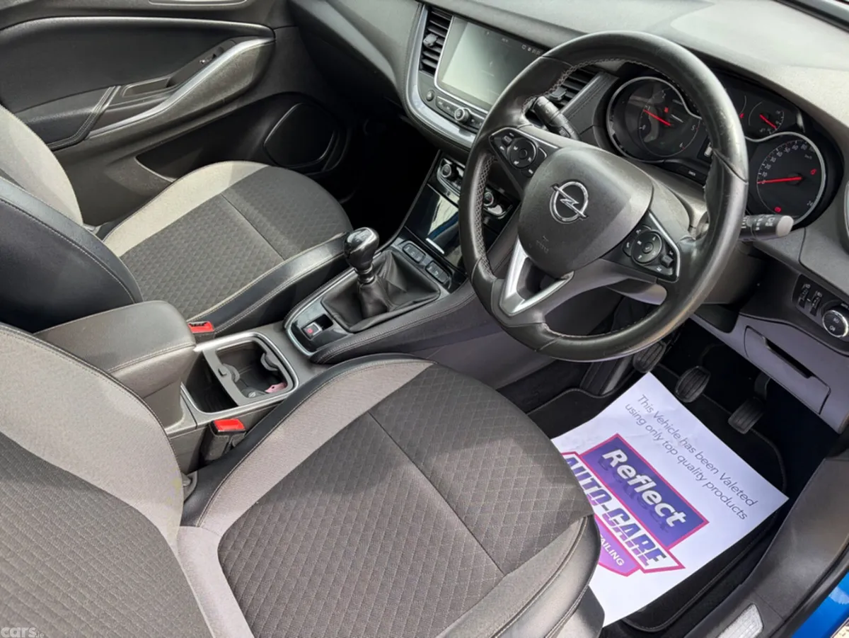 Opel Grandland X MPV, Diesel, 2018, Blue
