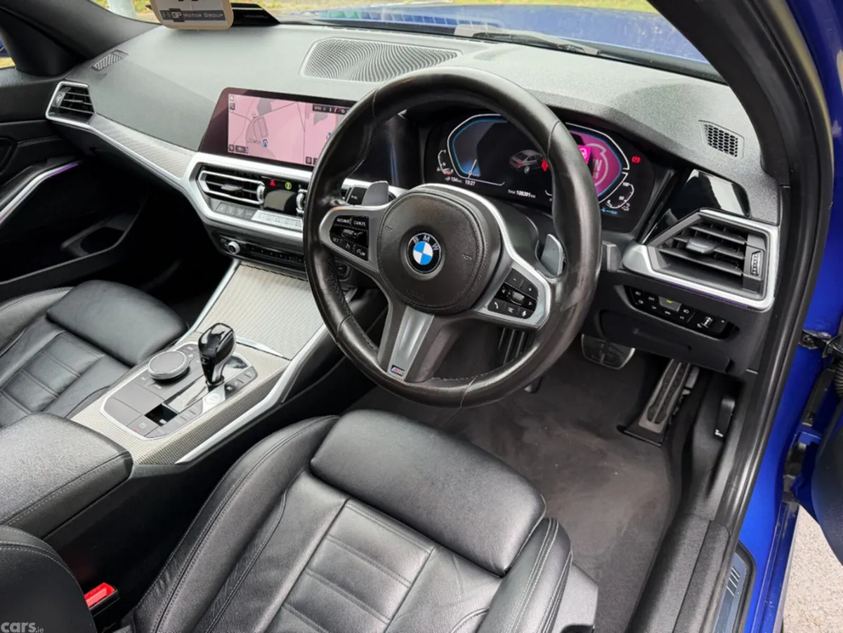 BMW 3-Series Saloon, Petrol Plug-in Hybrid, 2019, Blue