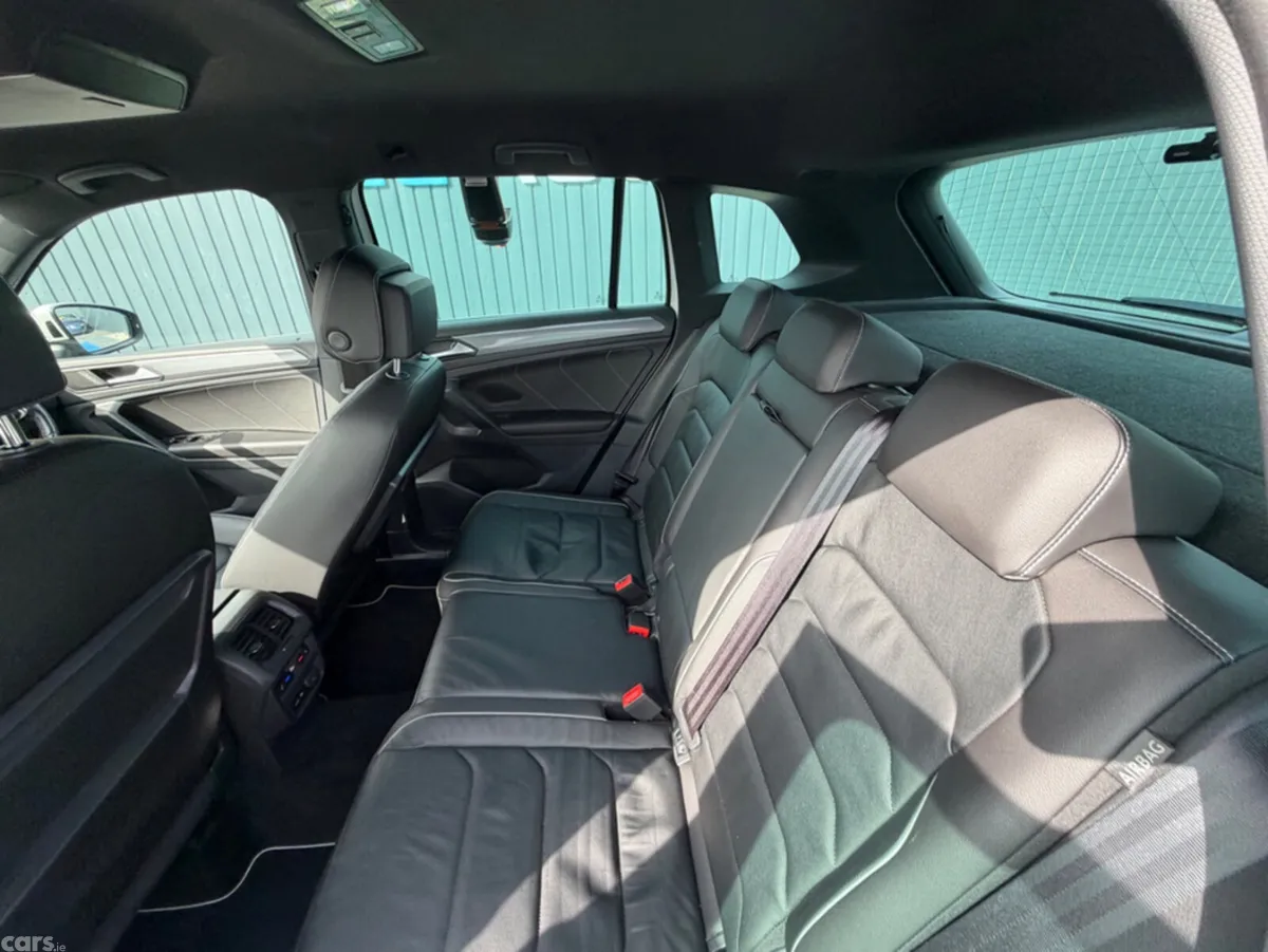 Volkswagen Tiguan SUV, Diesel, 2019, White