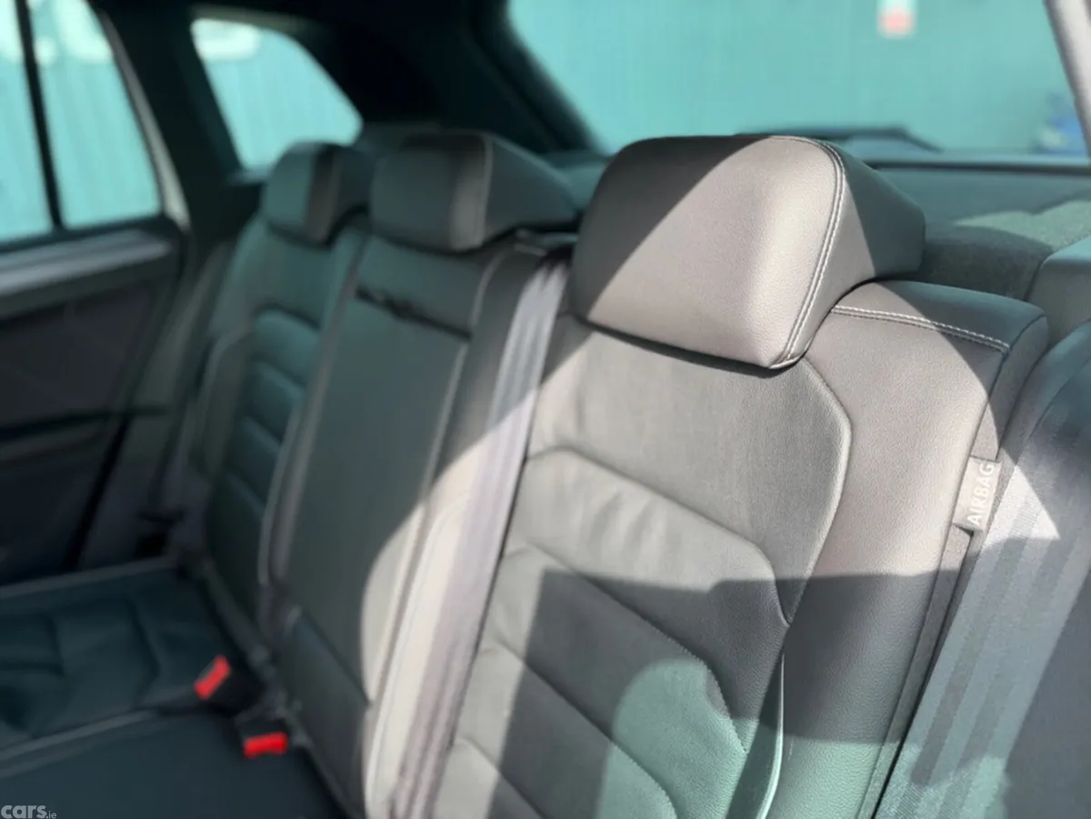Volkswagen Tiguan SUV, Diesel, 2019, White