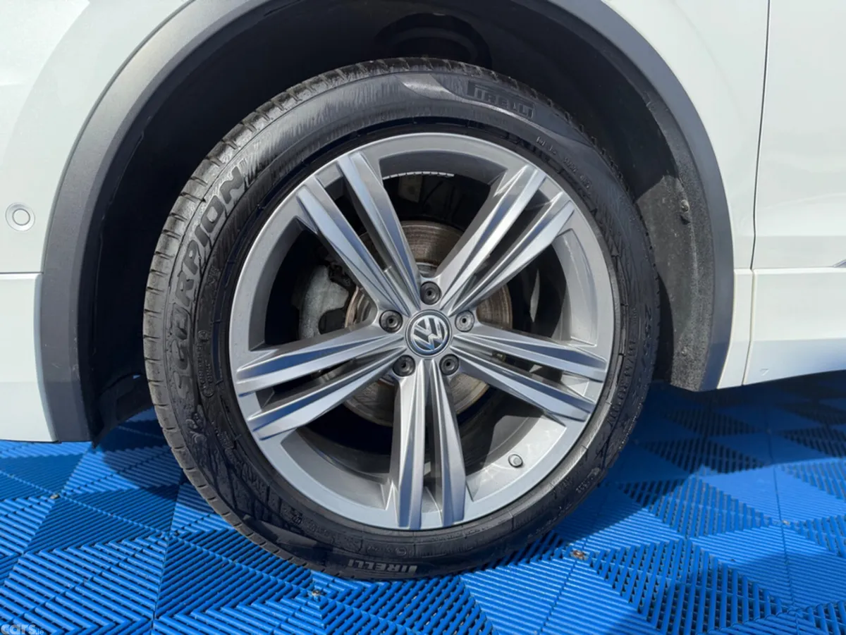 Volkswagen Tiguan SUV, Diesel, 2019, White