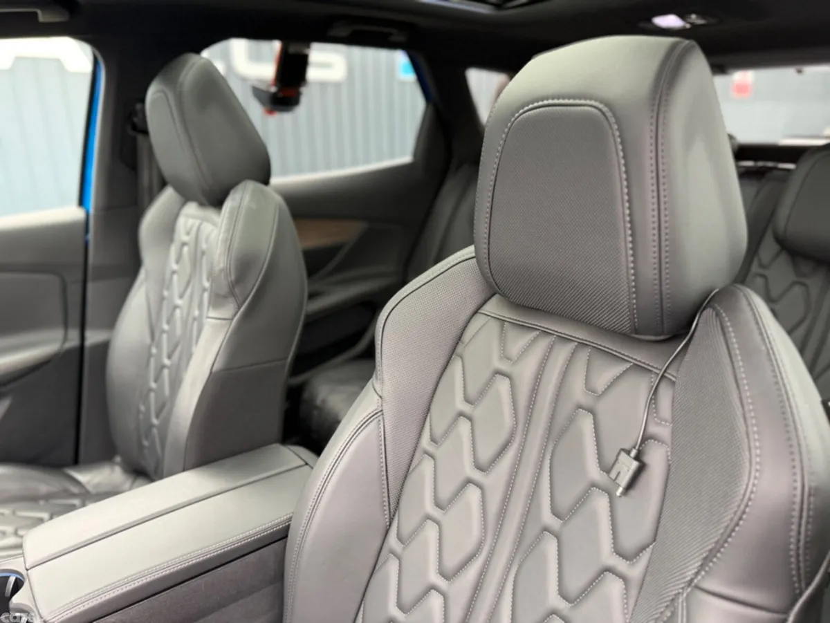 Peugeot 3008 SUV, Diesel, 2021, Blue