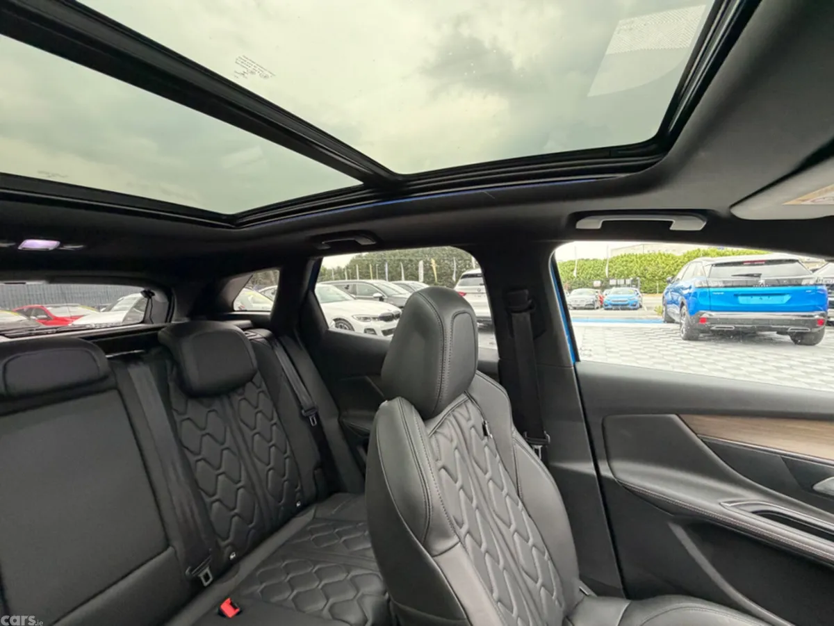 Peugeot 3008 SUV, Diesel, 2021, Blue