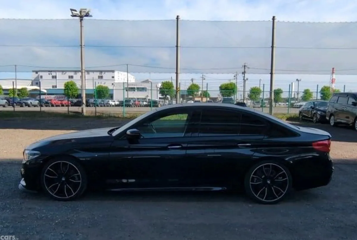 BMW 5-Series Saloon, Diesel, 2018, Black