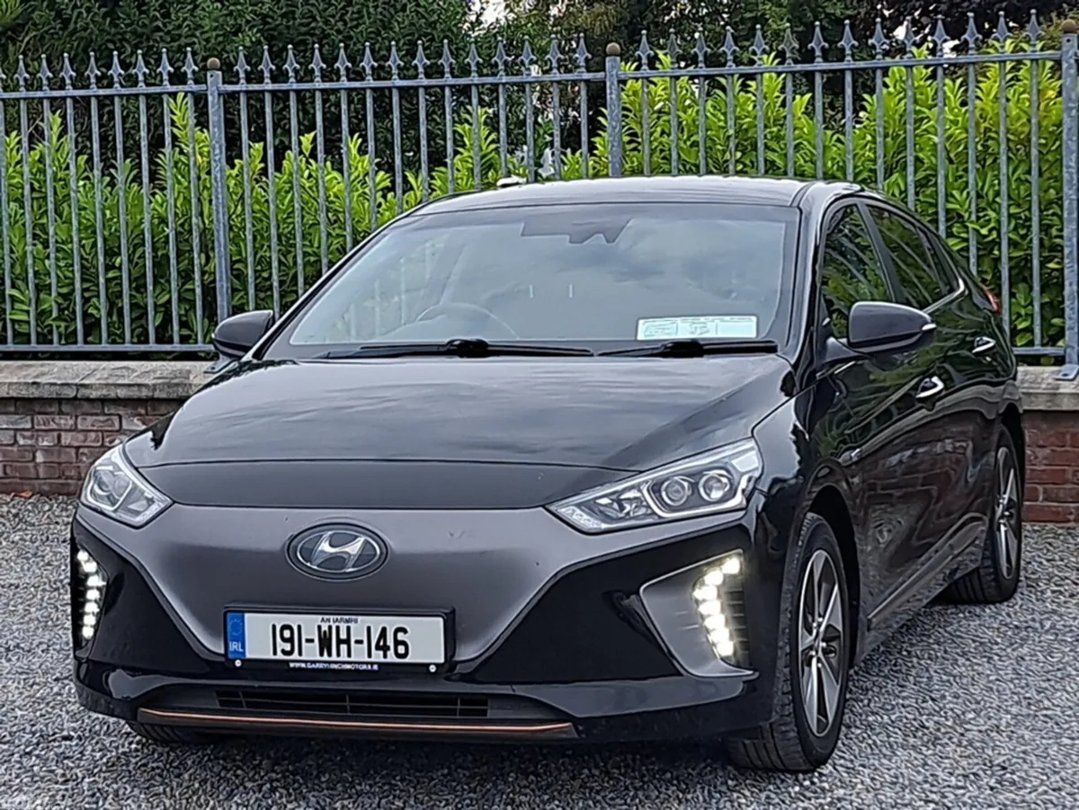 Hyundai IONIQ Hatchback, Electric, 2019, Black