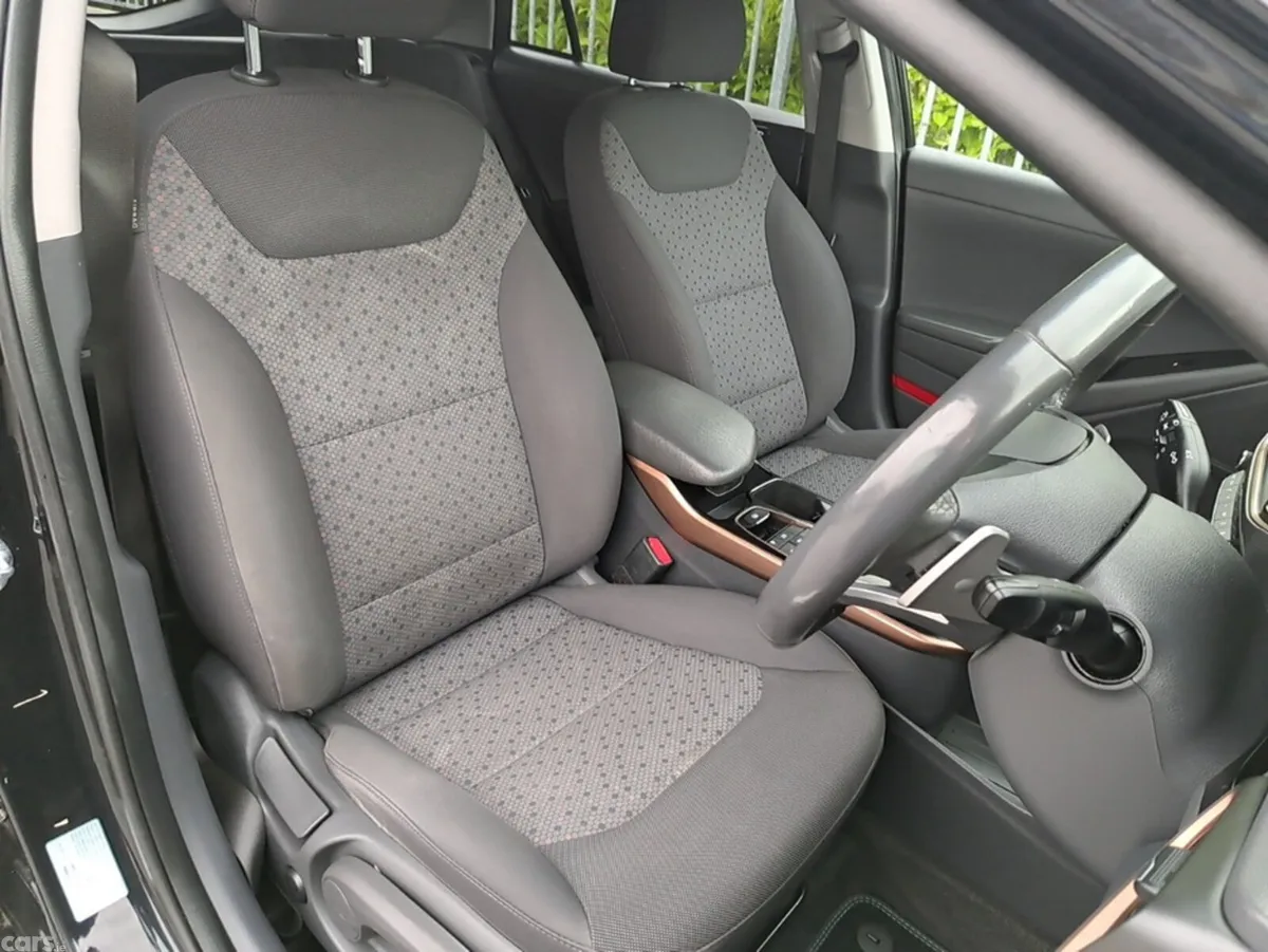 Hyundai IONIQ Hatchback, Electric, 2019, Black