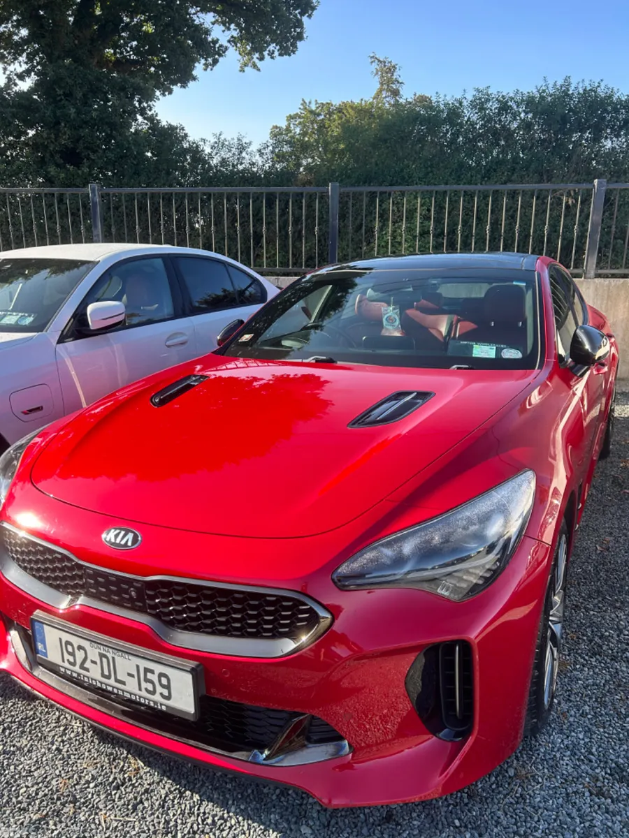 Kia Stinger Hatchback, Diesel, 2019, Red