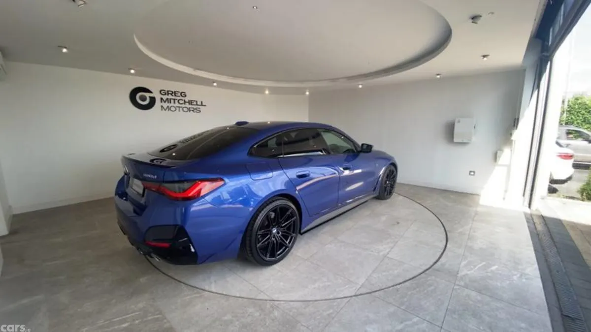 BMW 4-Series Hatchback, Diesel Hybrid, 2023, Blue