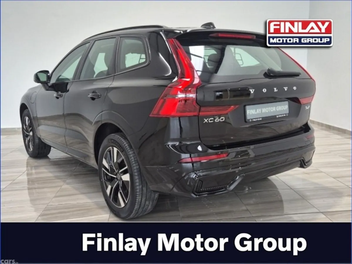 Volvo XC60 SUV, Petrol Plug-in Hybrid, 2026, Black