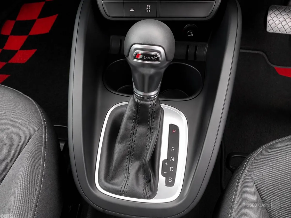 Audi A1 , Petrol, 2013, White