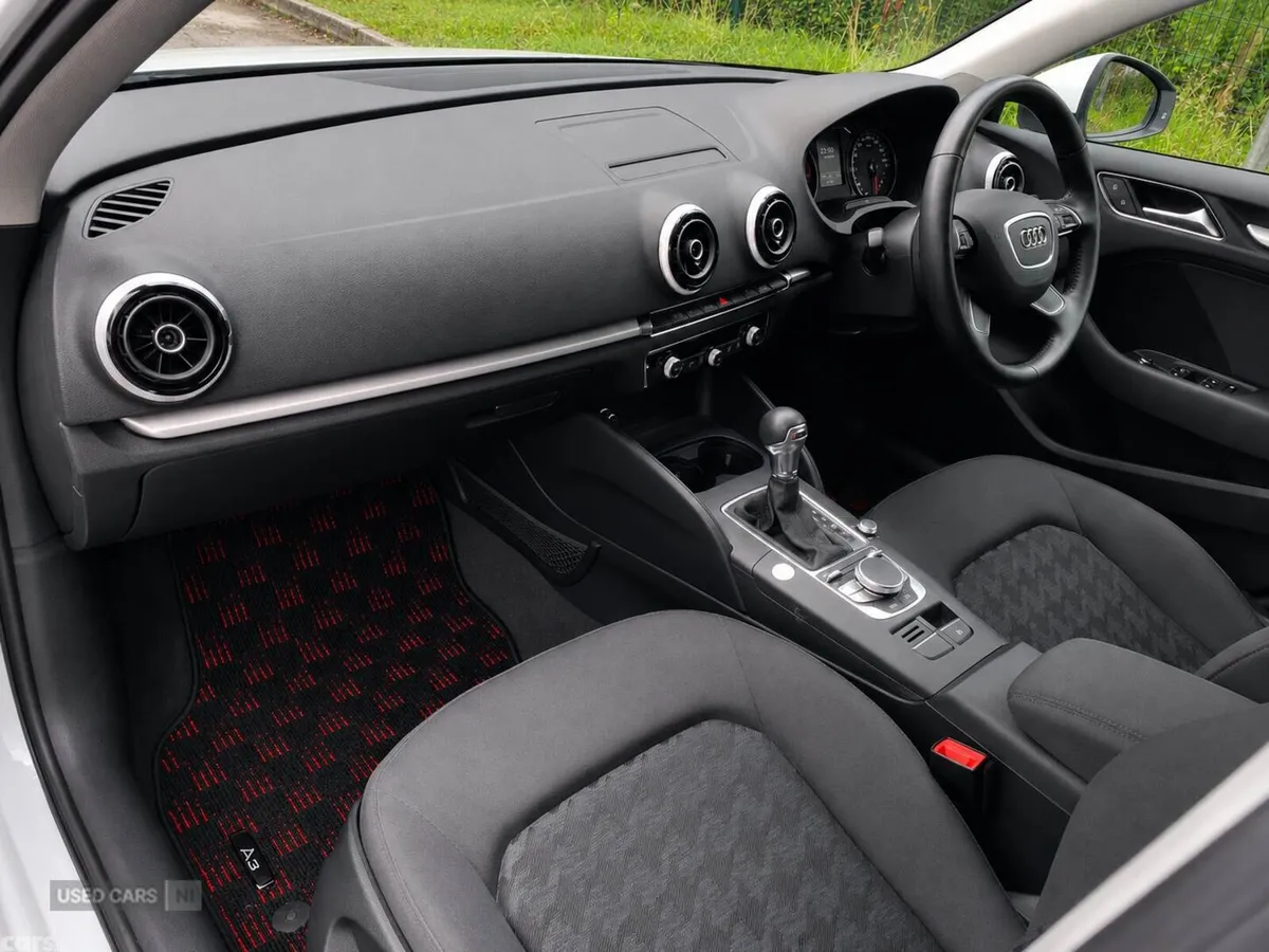 Audi A3 , Petrol, 2015, White