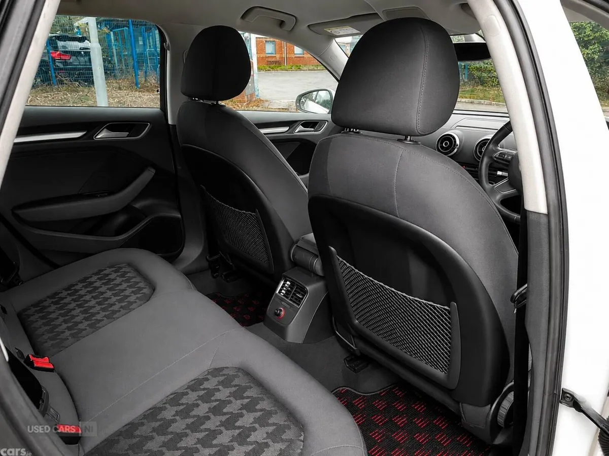 Audi A3 , Petrol, 2015, White